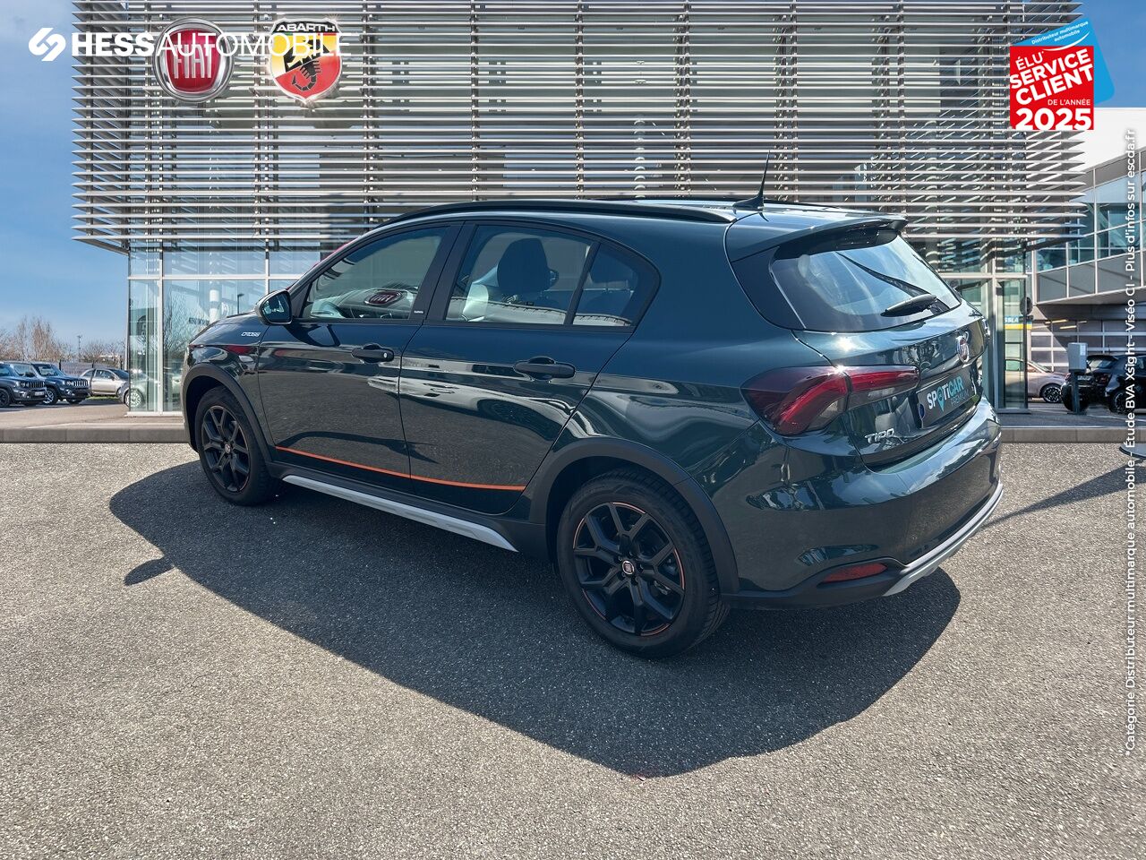 Véhicule d'occasion FIAT TIPO CROSS 1.5 FIREFLY TURBO 130CH S/S GARMIN HYBRID DCT7 MY22 chez Renault Colmar