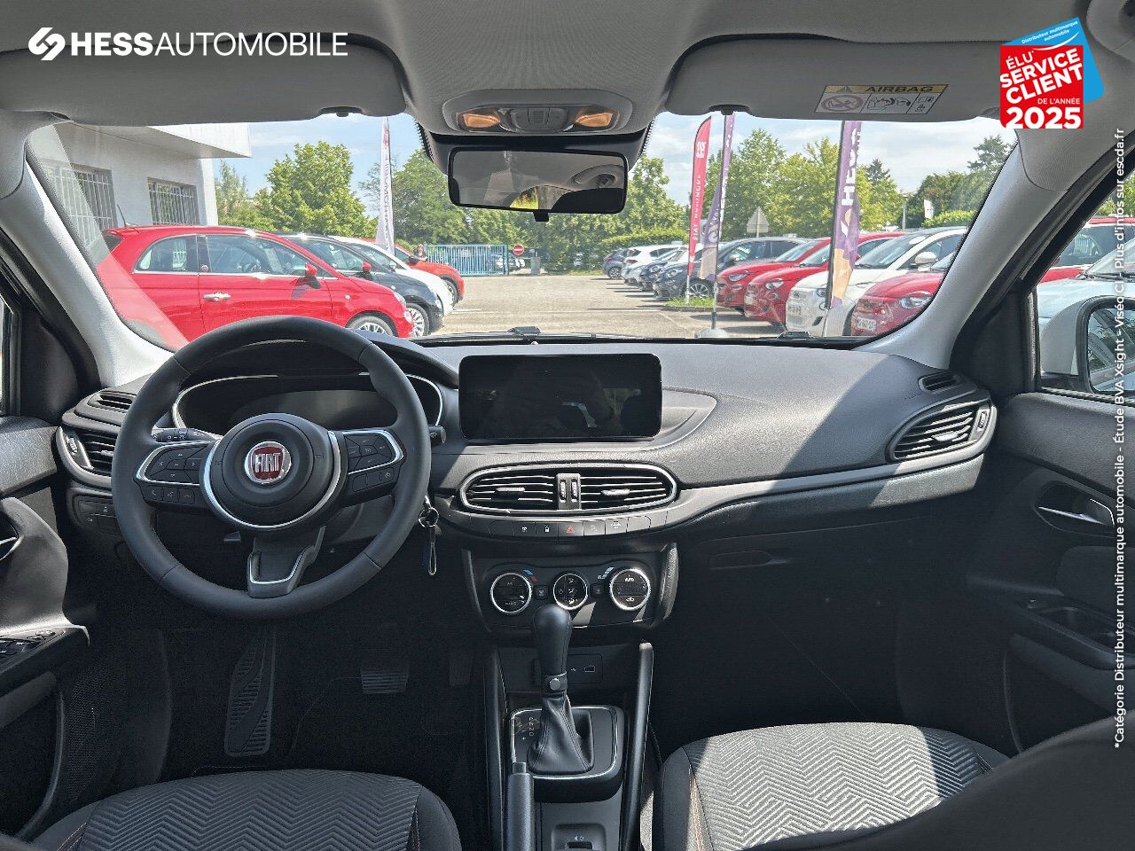 Véhicule d'occasion FIAT TIPO CROSS 1.5 FIREFLY TURBO 130CH S/S GARMIN HYBRID DCT7 MY22 chez Renault Colmar