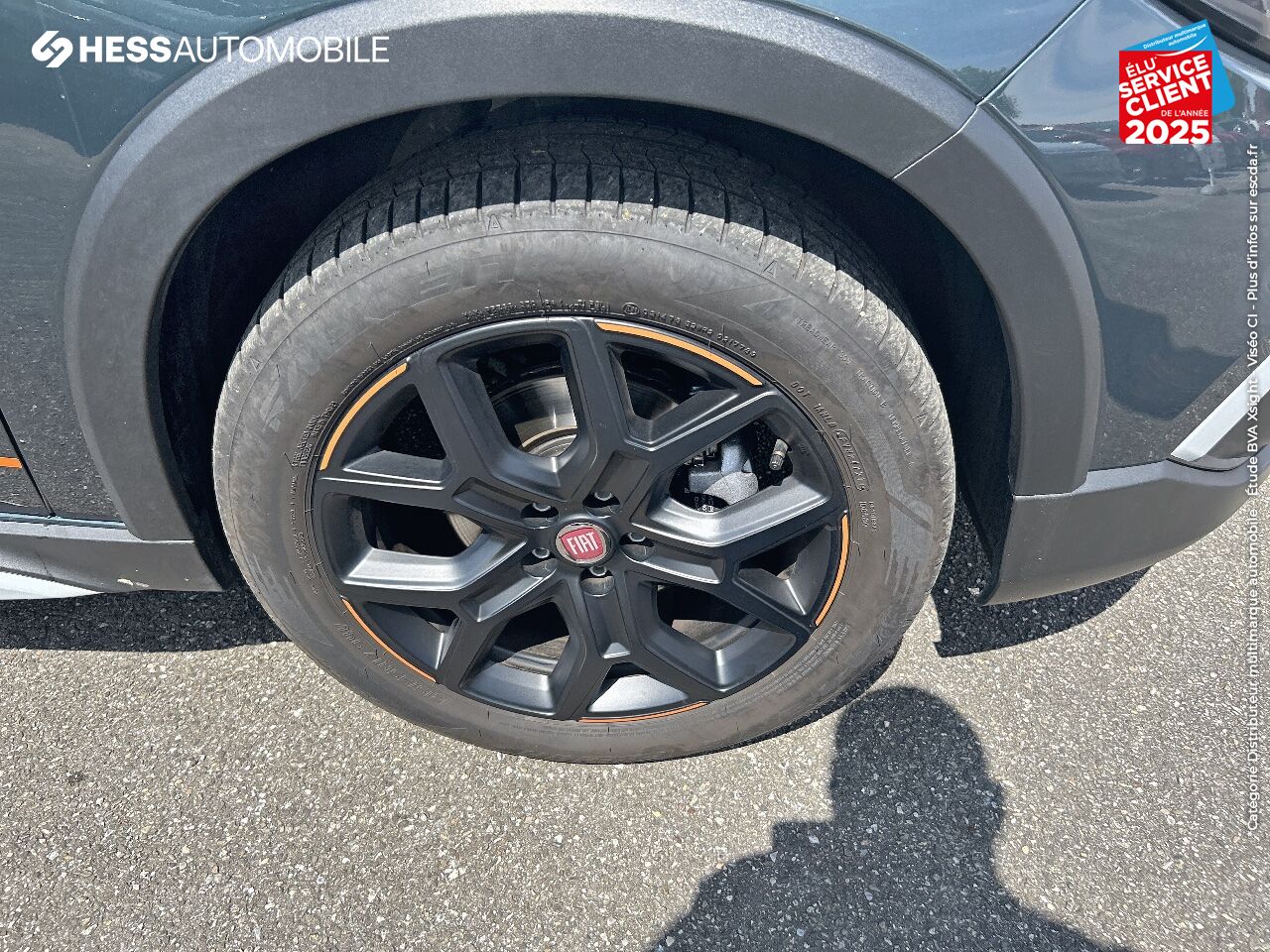 Véhicule d'occasion FIAT TIPO CROSS 1.5 FIREFLY TURBO 130CH S/S GARMIN HYBRID DCT7 MY22 chez Renault Colmar
