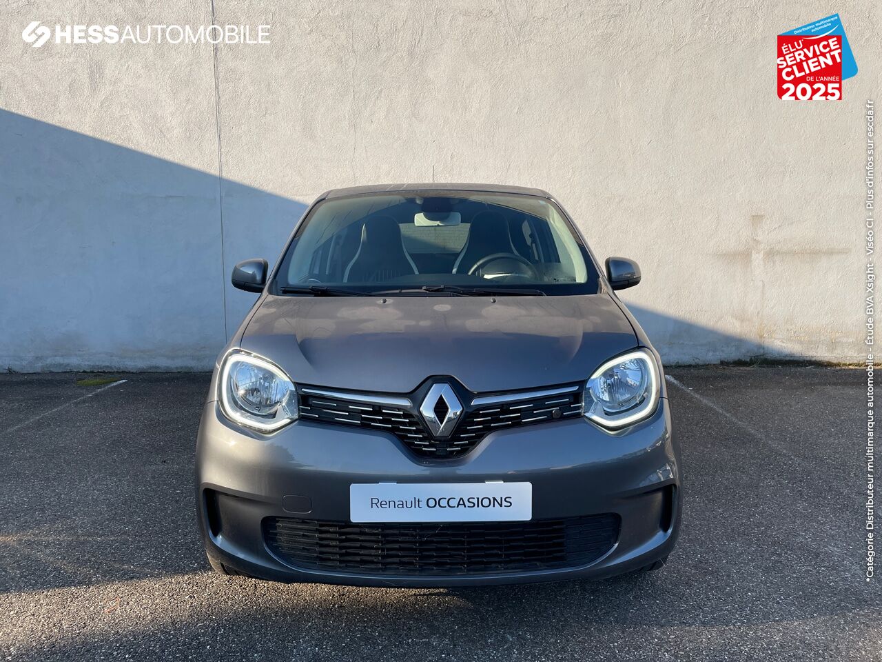 Véhicule d'occasion RENAULT TWINGO 0.9 TCE 95CH INTENS - 20 RADAR AR JA16 chez Renault Colmar