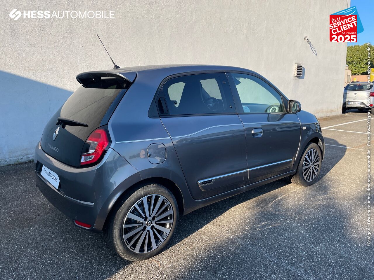 Véhicule d'occasion RENAULT TWINGO 0.9 TCE 95CH INTENS - 20 RADAR AR JA16 chez Renault Colmar