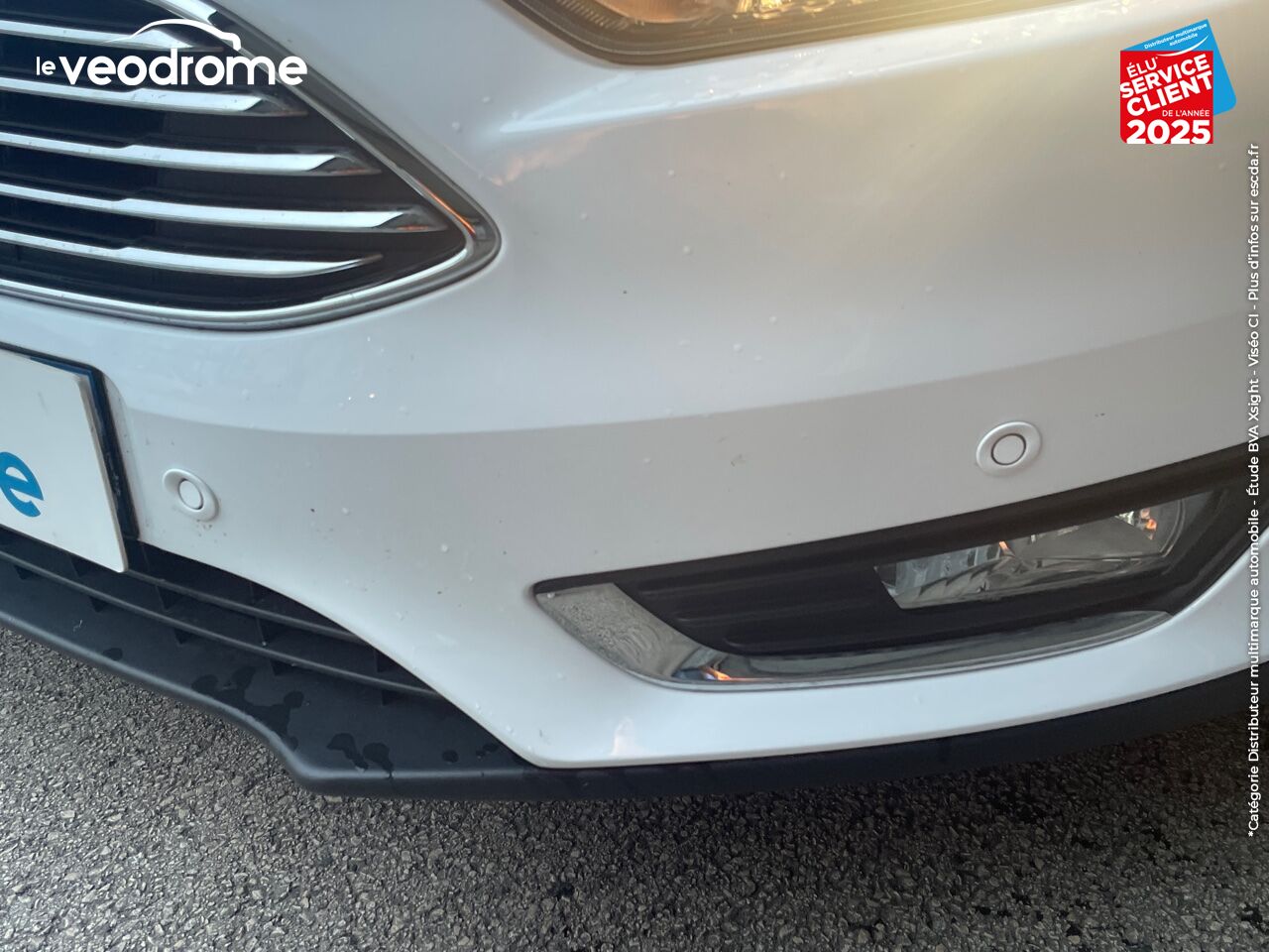 Véhicule d'occasion FORD FOCUS SW 1.0 ECOBOOST 125CH STOPSTART TITANIUM chez Le Veodrome
