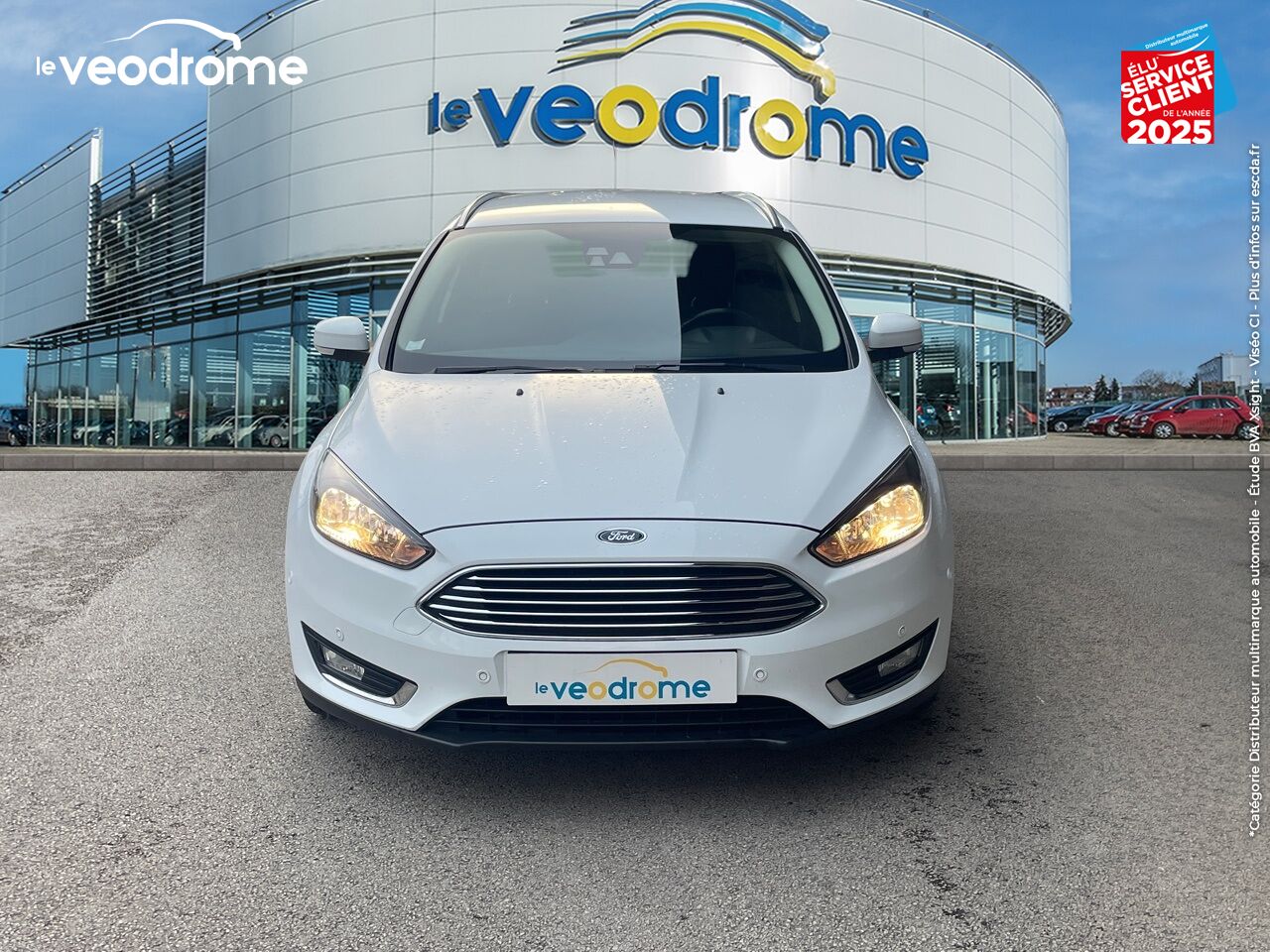 Véhicule d'occasion FORD FOCUS SW 1.0 ECOBOOST 125CH STOPSTART TITANIUM chez Le Veodrome