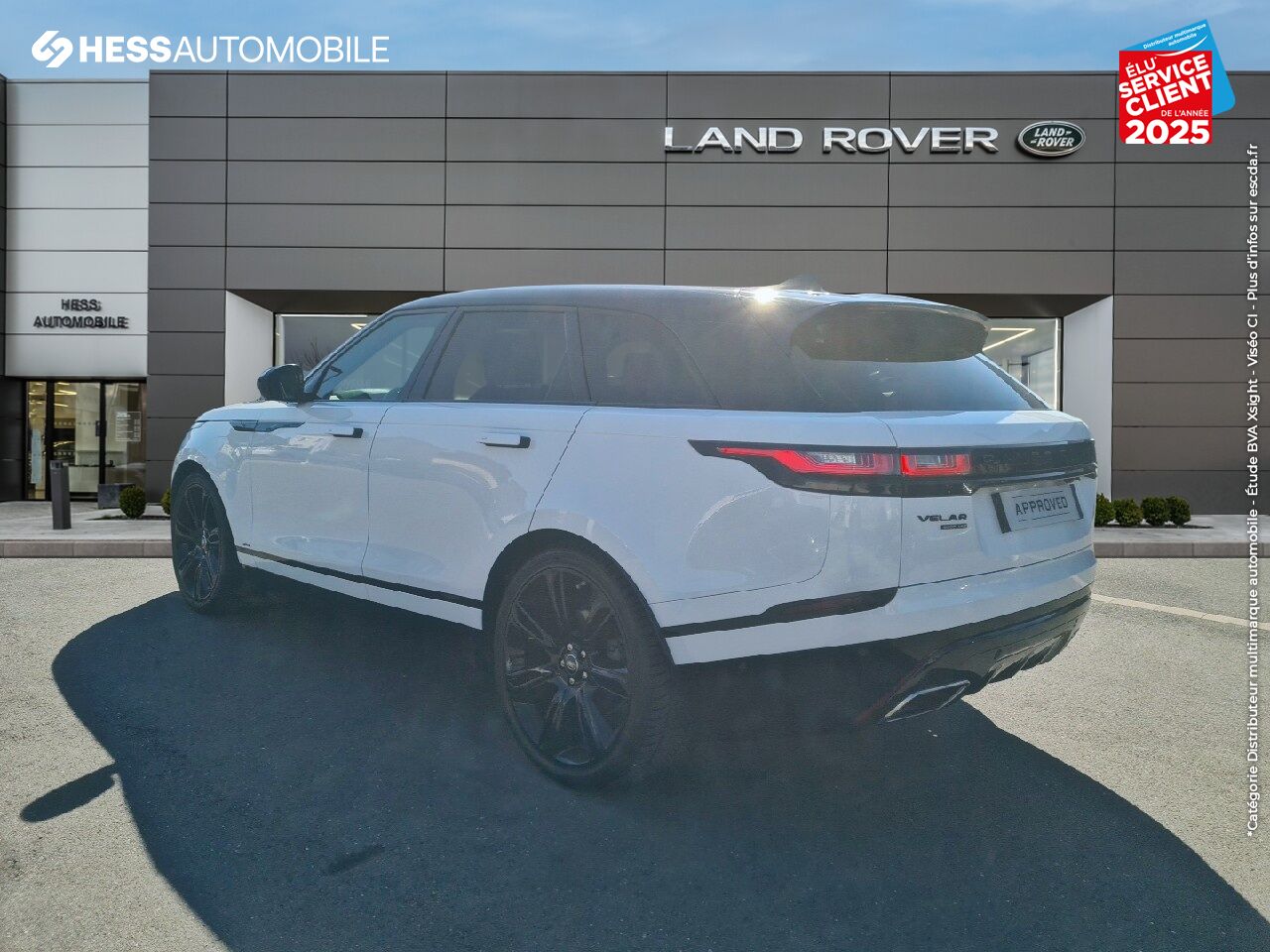 Véhicule d'occasion LAND-ROVER RANGE ROVER VELAR 3.0D V6 300CH R-DYNAMIC HSE AWD BVA chez Land Rover Strasbourg