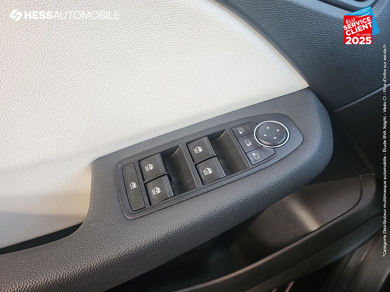 Véhicule d'occasion RENAULT CLIO 1.0 TCE 90CH TECHNO chez Renault Belfort