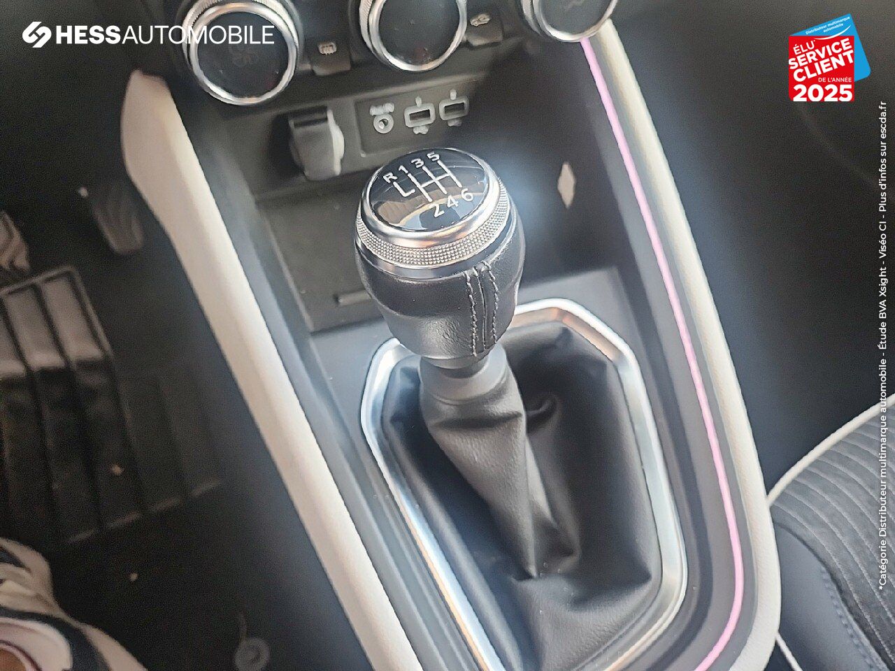 Véhicule d'occasion RENAULT CLIO 1.0 TCE 90CH TECHNO chez Renault Belfort