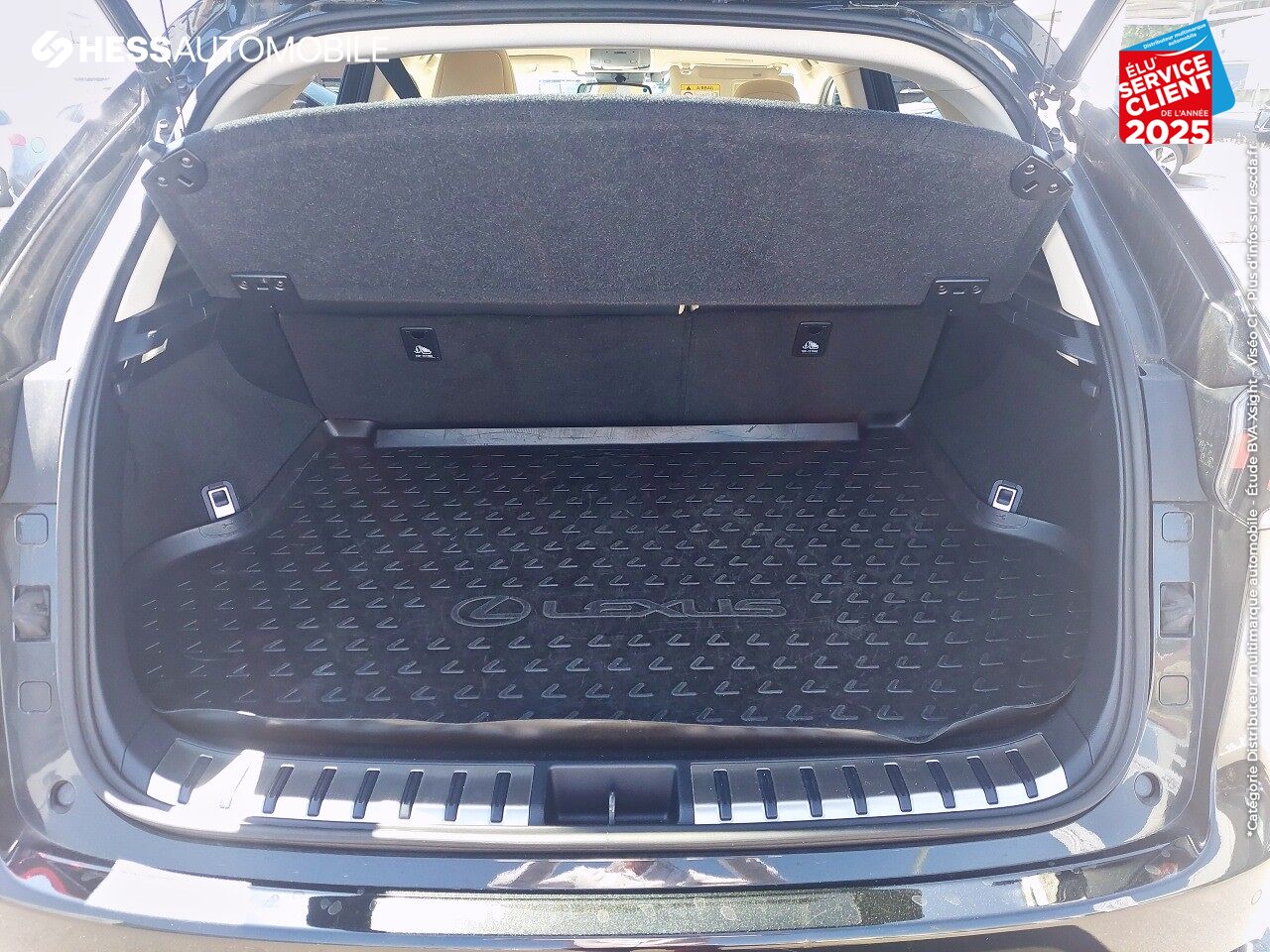 Véhicule d'occasion LEXUS NX 300H 4WD LUXE SIEGE CHAUF CAMERA chez Lexus Metz