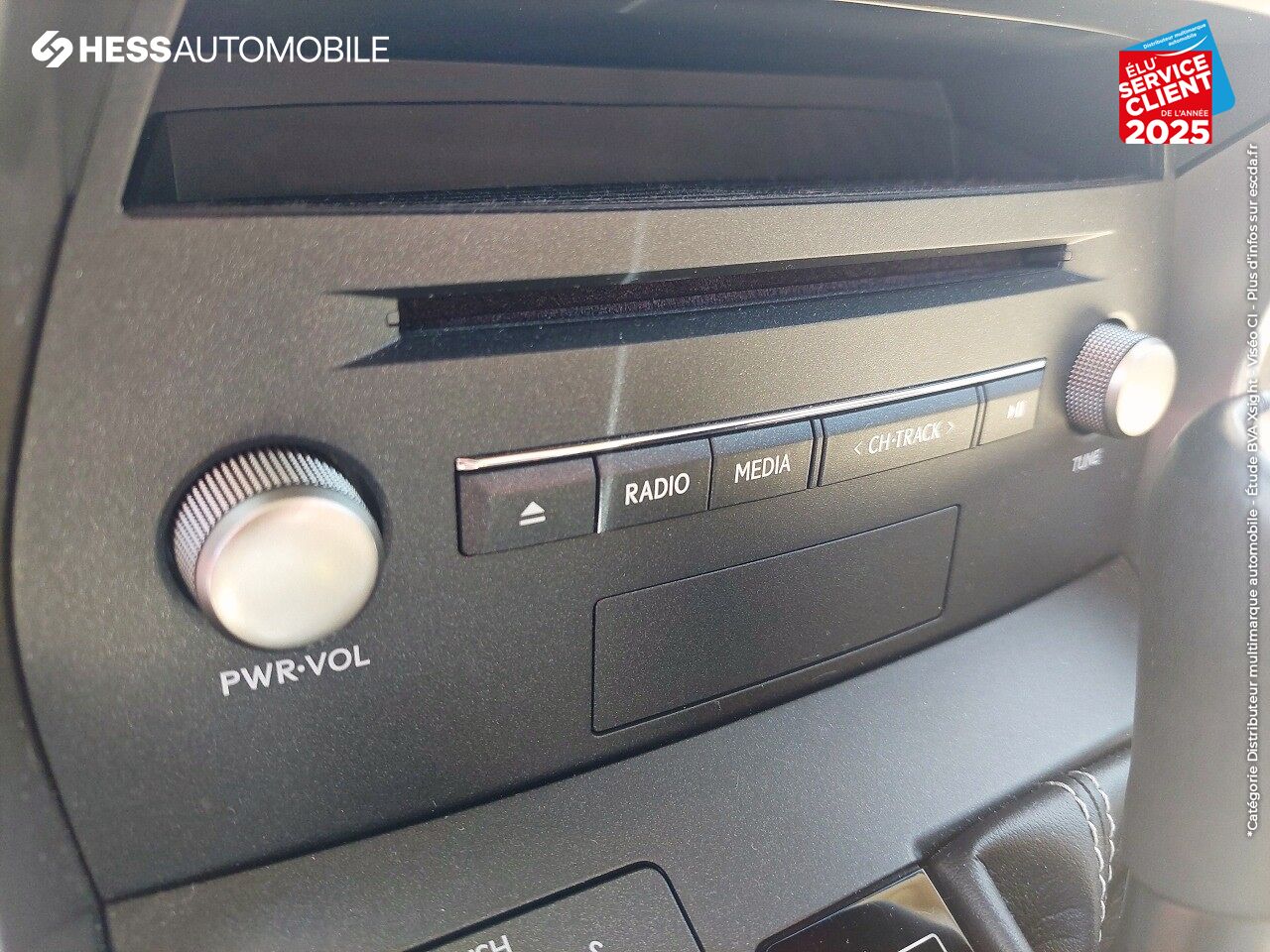 Véhicule d'occasion LEXUS NX 300H 4WD LUXE SIEGE CHAUF CAMERA chez Lexus Metz