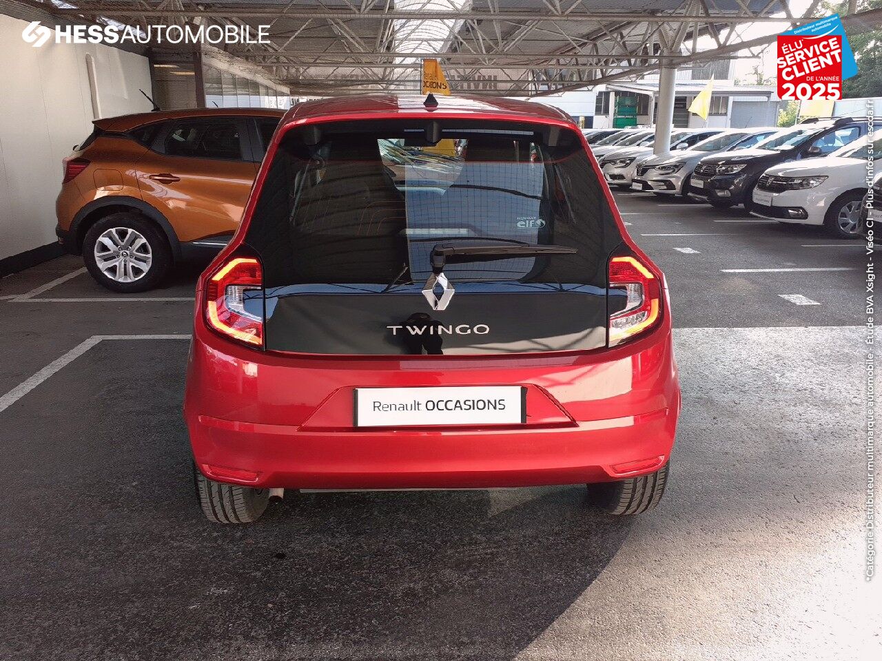 Véhicule d'occasion RENAULT TWINGO 1.0 SCE 75CH ZEN chez Renault Mulhouse