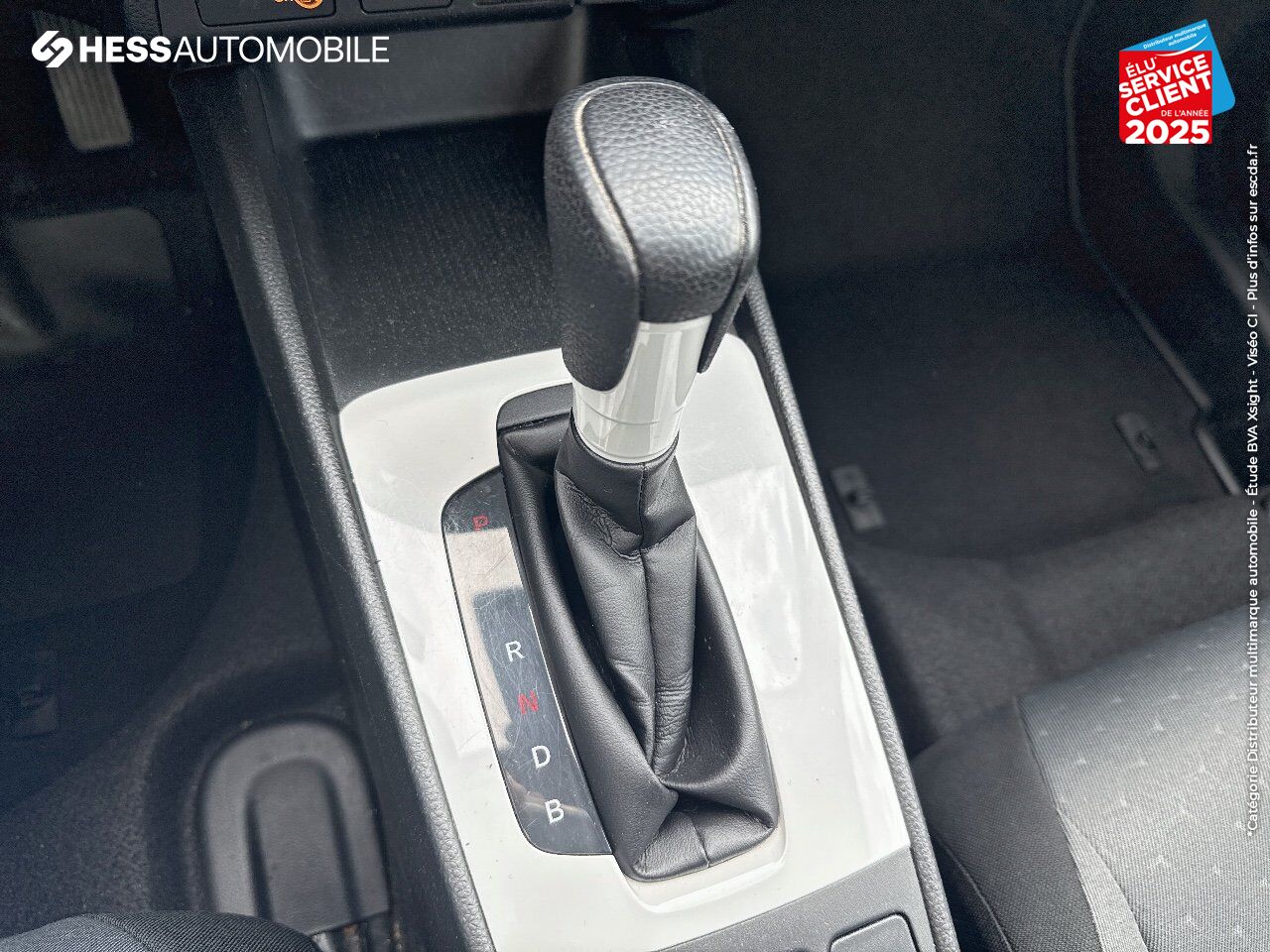 Véhicule d'occasion HONDA JAZZ 1.5 I-MMD 109CH E:HEV ELEGANCE SIEGE CHAUF chez Toyota Sarreguemines