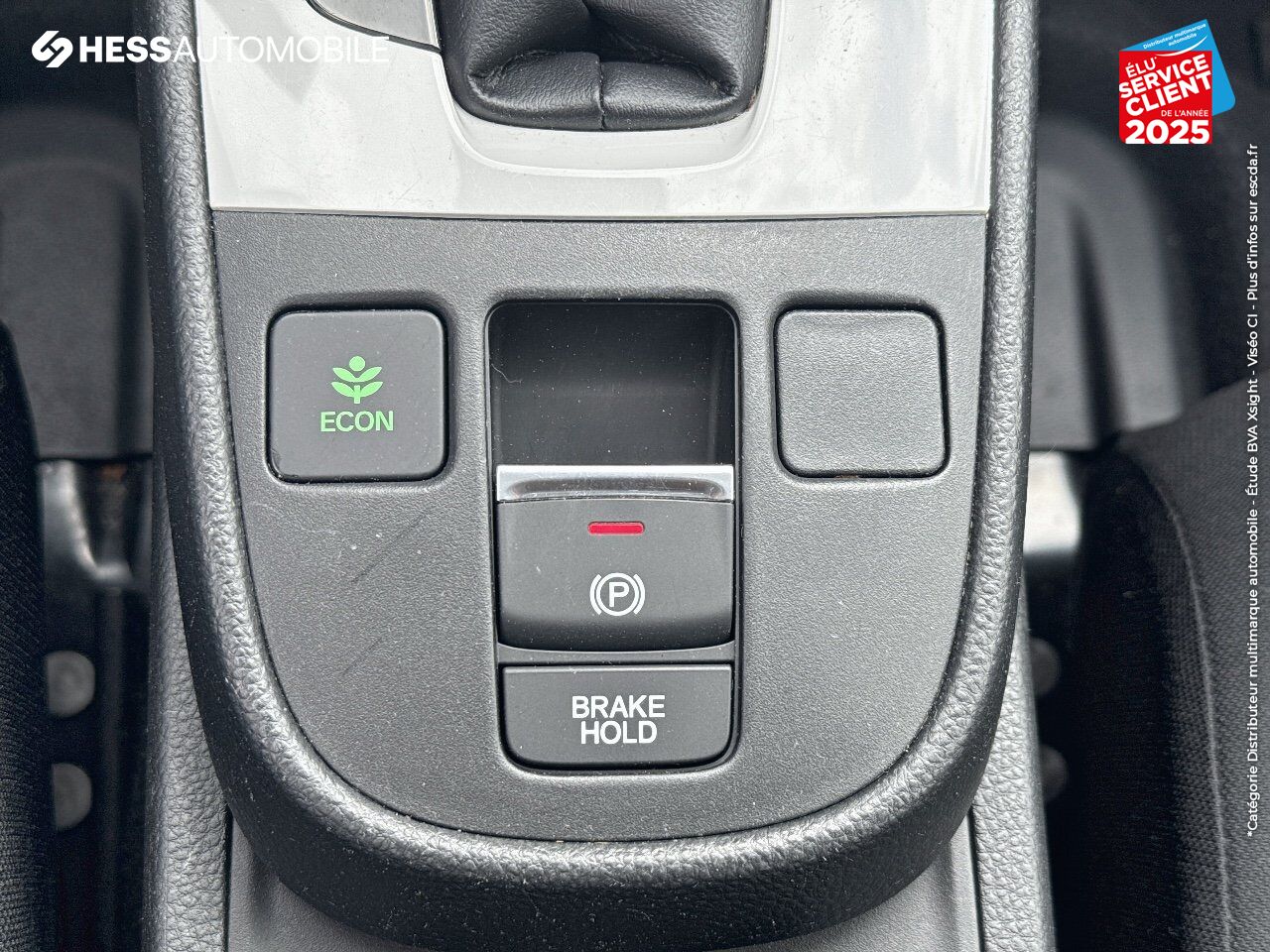 Véhicule d'occasion HONDA JAZZ 1.5 I-MMD 109CH E:HEV ELEGANCE SIEGE CHAUF chez Toyota Sarreguemines