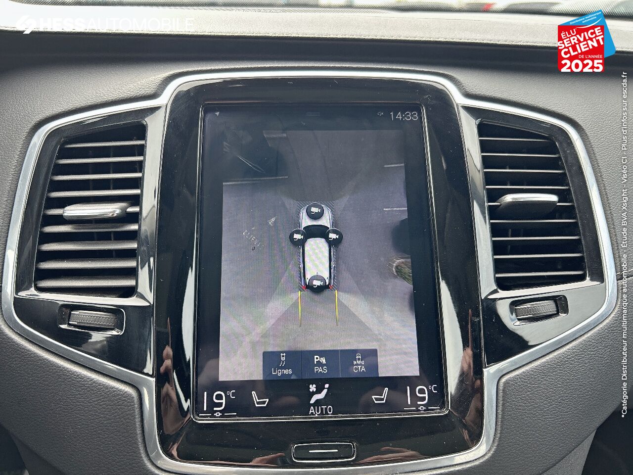 Véhicule d'occasion VOLVO XC90 T8 TWIN ENGINE 303 + 87CH INSCRIPTION LUXE GEARTRONIC 7 PLACES TOUVRANT chez Volvo Epernay