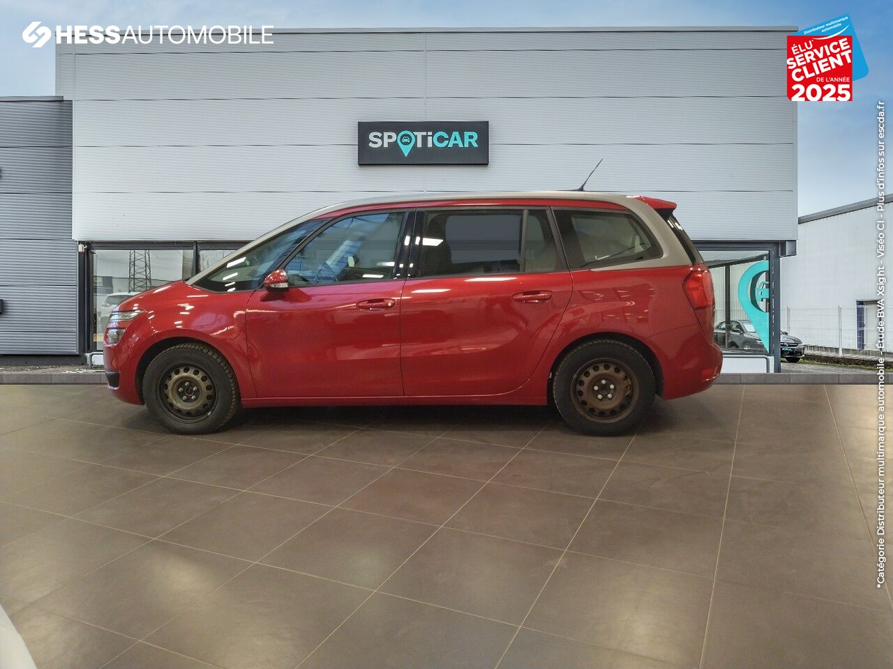 Véhicule d'occasion CITROEN GRAND C4 PICASSO PURETECH 130CH FEEL S/S CAMERA chez Renault Sélestat
