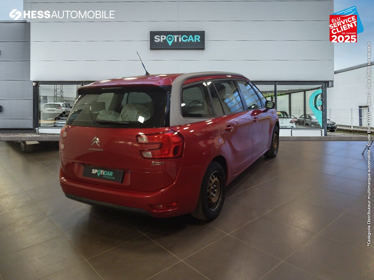 Véhicule d'occasion CITROEN GRAND C4 PICASSO PURETECH 130CH FEEL S/S CAMERA chez Renault Sélestat
