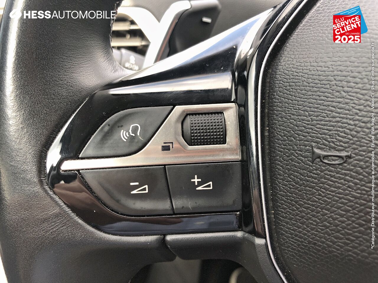 Véhicule d'occasion PEUGEOT 3008 1.5 BLUEHDI 130CH E6.C ACTIVE BUSINESS S/S EAT8 MIRROR SCREEN RADAR AV/AR CLIM AUTO chez Peugeot Hirson