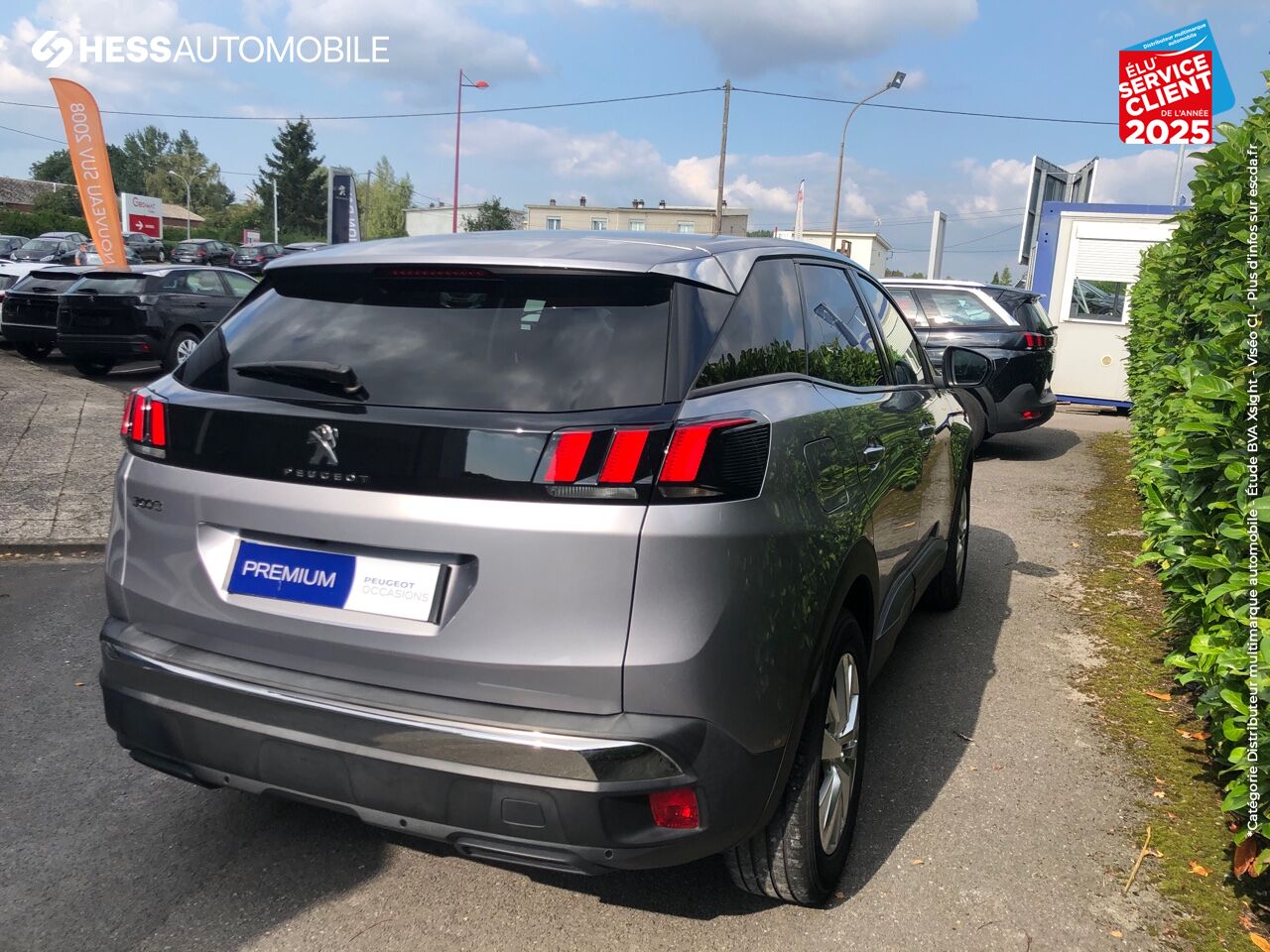 Véhicule d'occasion PEUGEOT 3008 1.5 BLUEHDI 130CH E6.C ACTIVE BUSINESS S/S EAT8 MIRROR SCREEN RADAR AV/AR CLIM AUTO chez Peugeot Hirson