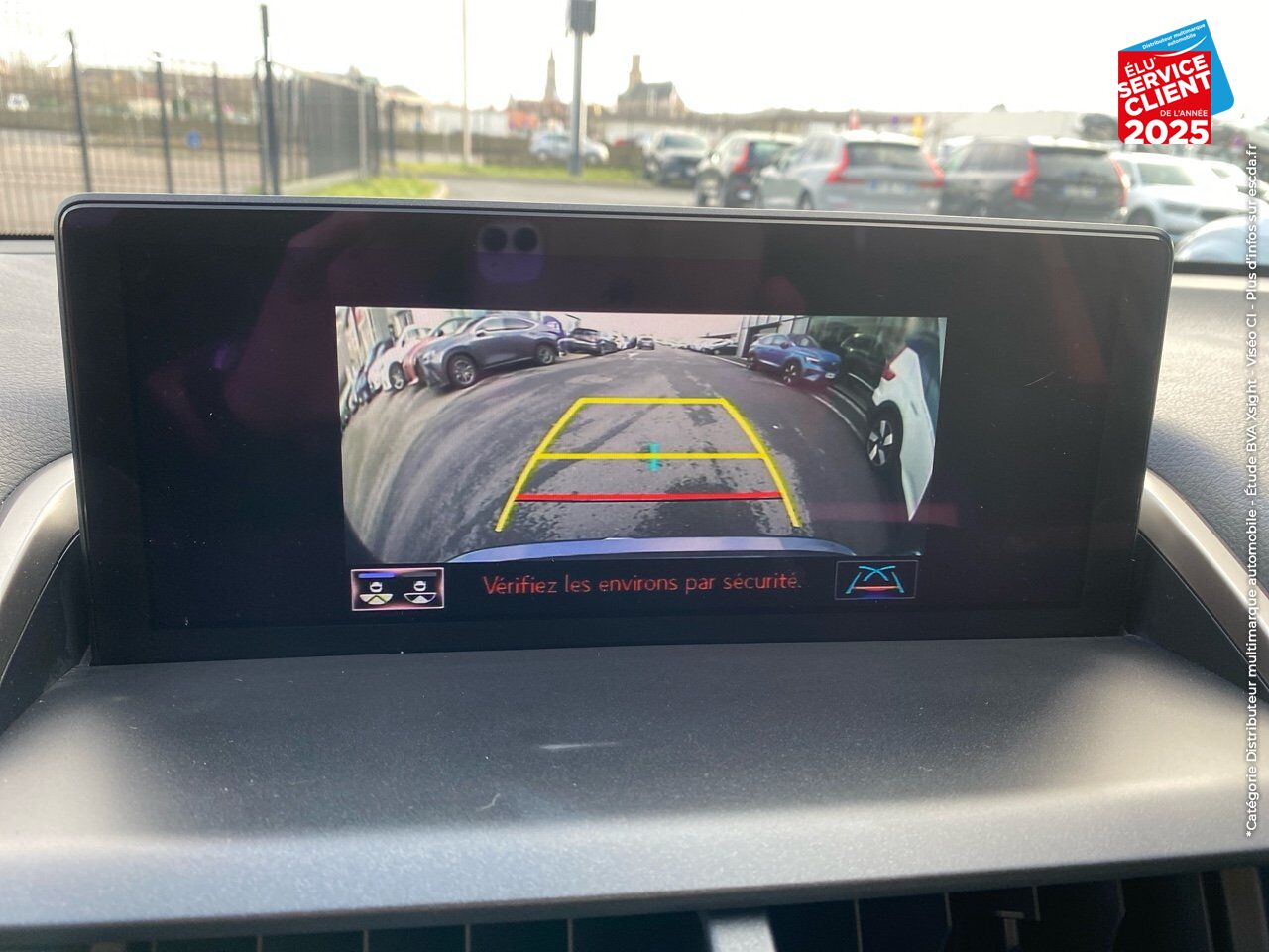 Véhicule d'occasion LEXUS NX 300H 4WD LUXE EURO6D-T SIEGES CHAUF/CUIR GPS CAMERA chez Lexus Metz