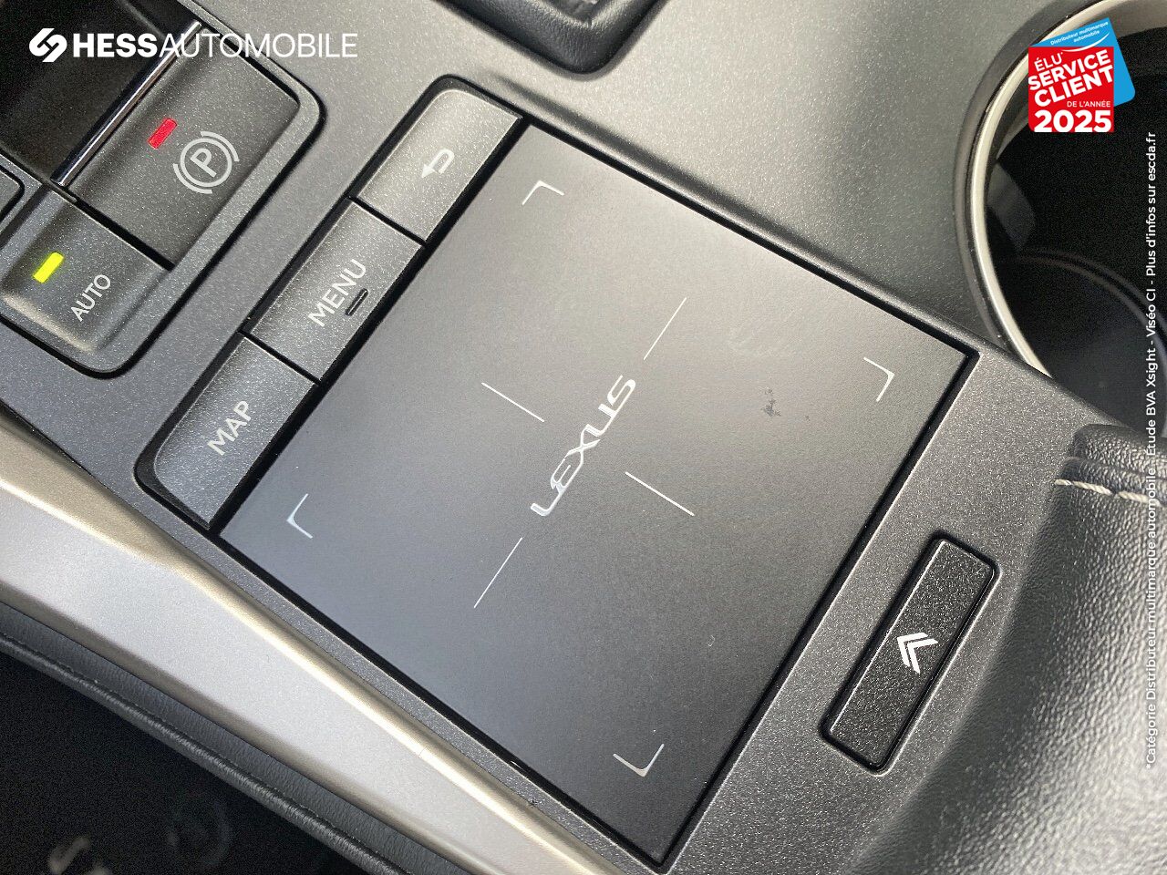 Véhicule d'occasion LEXUS NX 300H 4WD LUXE EURO6D-T SIEGES CHAUF/CUIR GPS CAMERA chez Lexus Metz