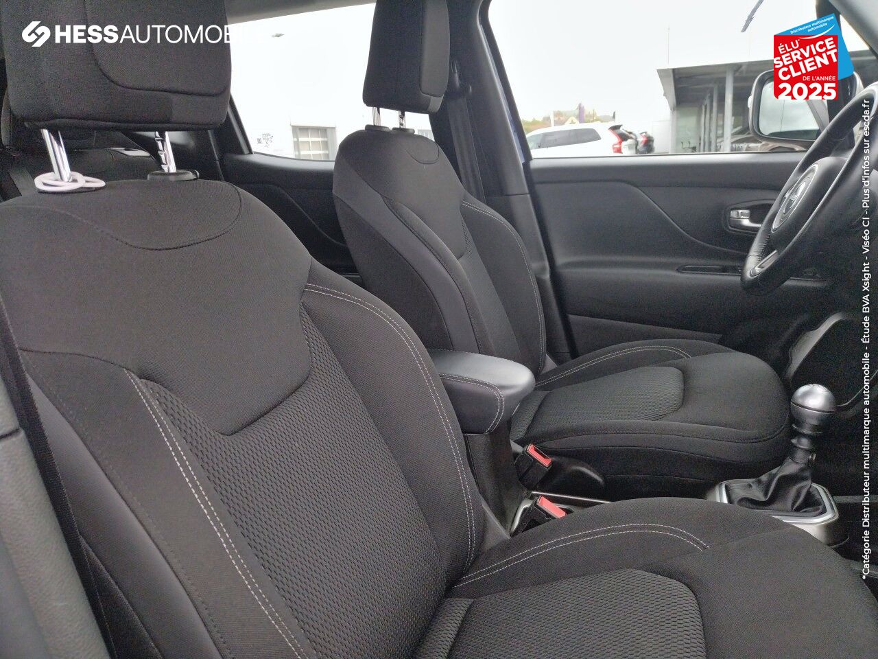 Véhicule d'occasion JEEP RENEGADE 1.6 MULTIJET 120CH LIMITED GPS CAMERA chez Fiat Besançon