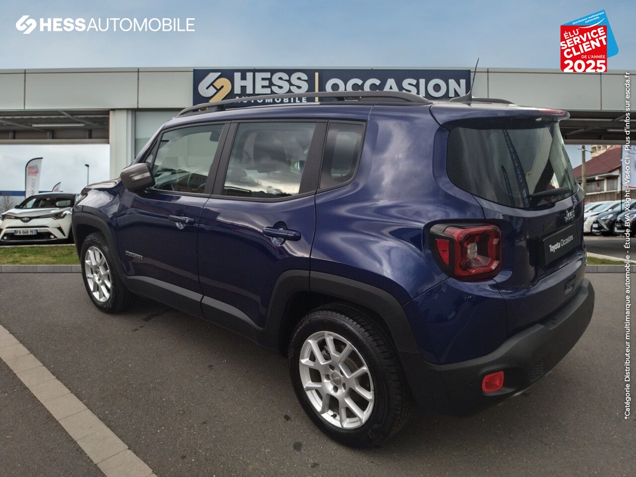Véhicule d'occasion JEEP RENEGADE 1.6 MULTIJET 120CH LIMITED GPS CAMERA chez Fiat Besançon