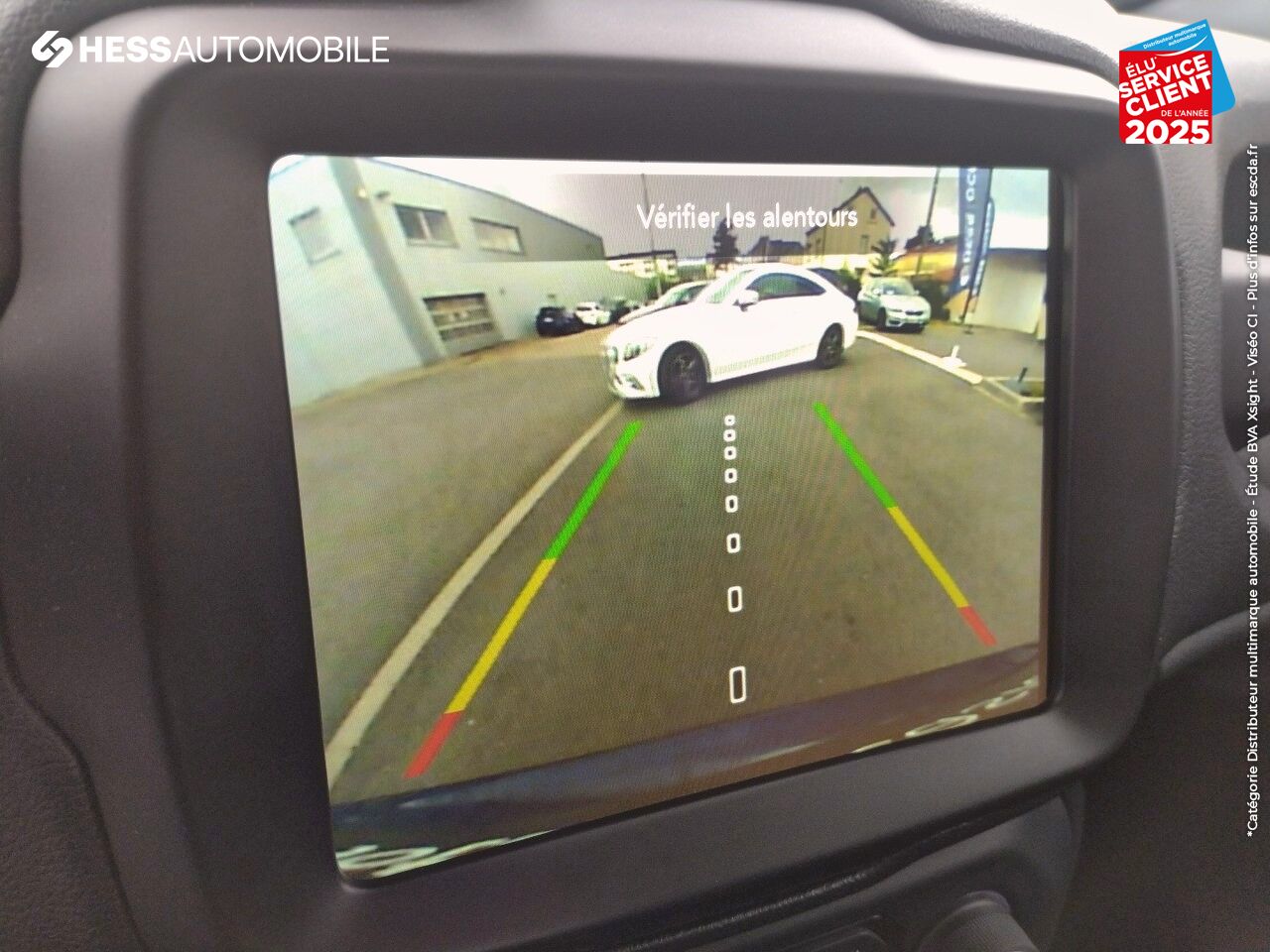 Véhicule d'occasion JEEP RENEGADE 1.6 MULTIJET 120CH LIMITED GPS CAMERA chez Fiat Besançon