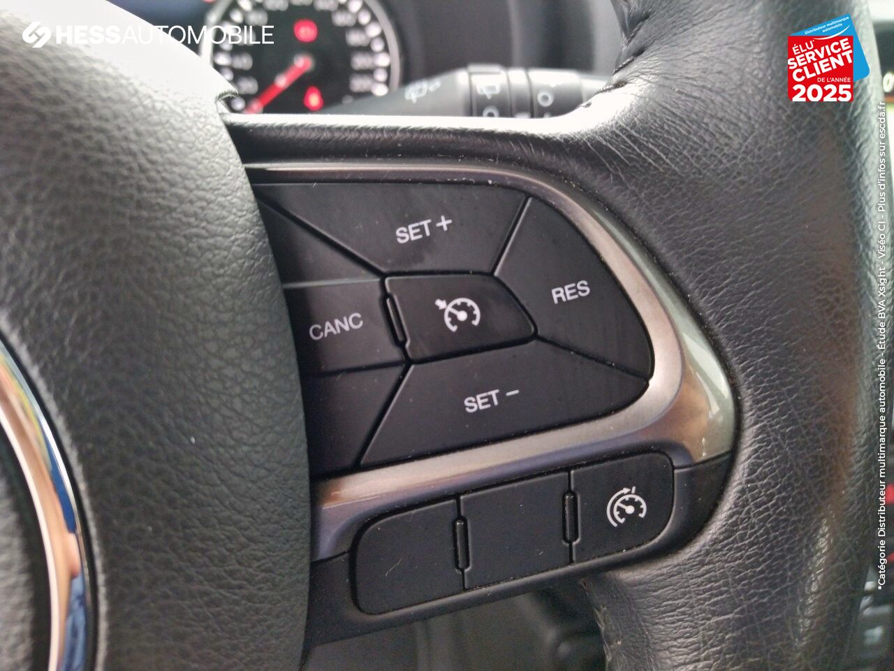 Véhicule d'occasion JEEP RENEGADE 1.6 MULTIJET 120CH LIMITED GPS CAMERA chez Fiat Besançon