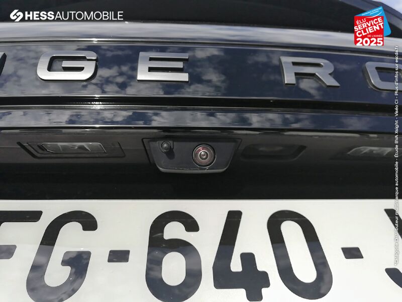 Véhicule d'occasion LAND-ROVER EVOQUE 2.0 D 180CH R-DYNAMIC S AWD BVA TPANO/OUVRANT SIEGE CHAUF GPS CAMERA chez Land Rover Metz