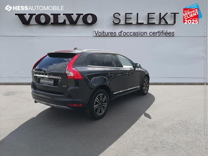 Véhicule d'occasion VOLVO XC60 D3 150CH SIGNATURE EDITION GEARTRONIC TOUVRANT CUIR SIEGE CHAUF GPS CAMERA chez Volvo Metz