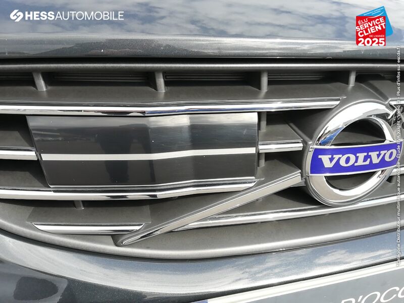 Véhicule d'occasion VOLVO XC60 D3 150CH SIGNATURE EDITION GEARTRONIC TOUVRANT CUIR SIEGE CHAUF GPS CAMERA chez Volvo Metz