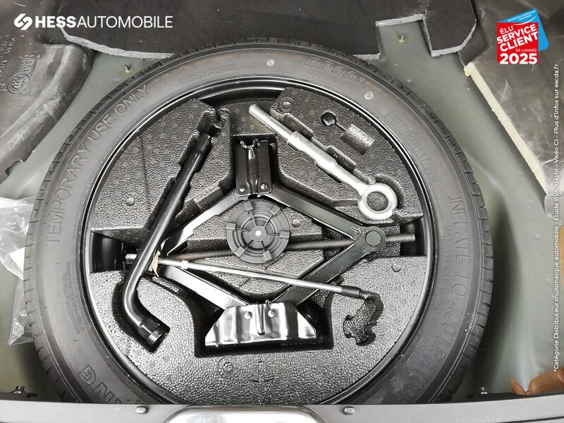 Véhicule d'occasion VOLVO XC60 D3 150CH SIGNATURE EDITION GEARTRONIC TOUVRANT CUIR SIEGE CHAUF GPS CAMERA chez Volvo Metz