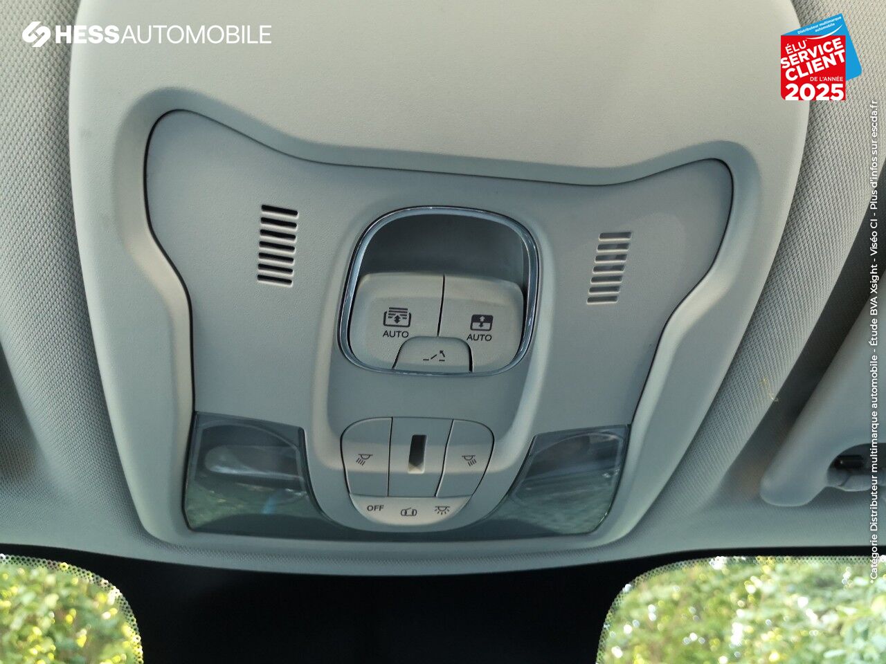 Véhicule d'occasion JEEP RENEGADE 1.4 MULTIAIR S/S 140CH LONGITUDE BVRD6 TOUVRANT chez Fiat Colmar
