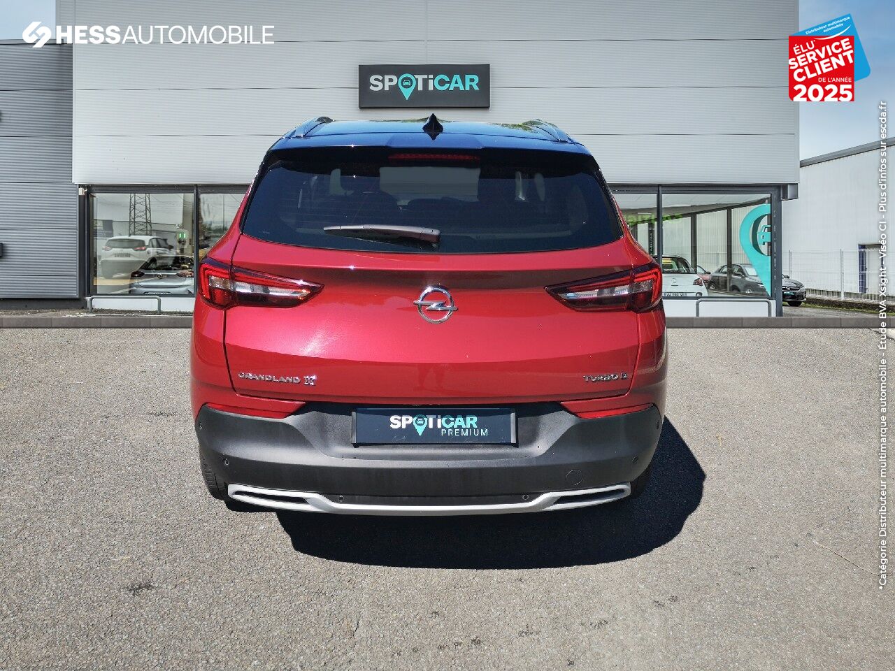 Véhicule d'occasion OPEL GRANDLAND X 1.5 D 130CH DESIGN LINE BVA6 GPS CAMERA chez Opel Belfort