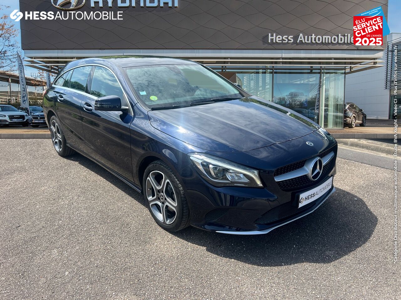Véhicule d'occasion MERCEDES-BENZ CLA SHOOTING BRAKE 180 D BUSINESS 7G-DCT chez BMW Dole