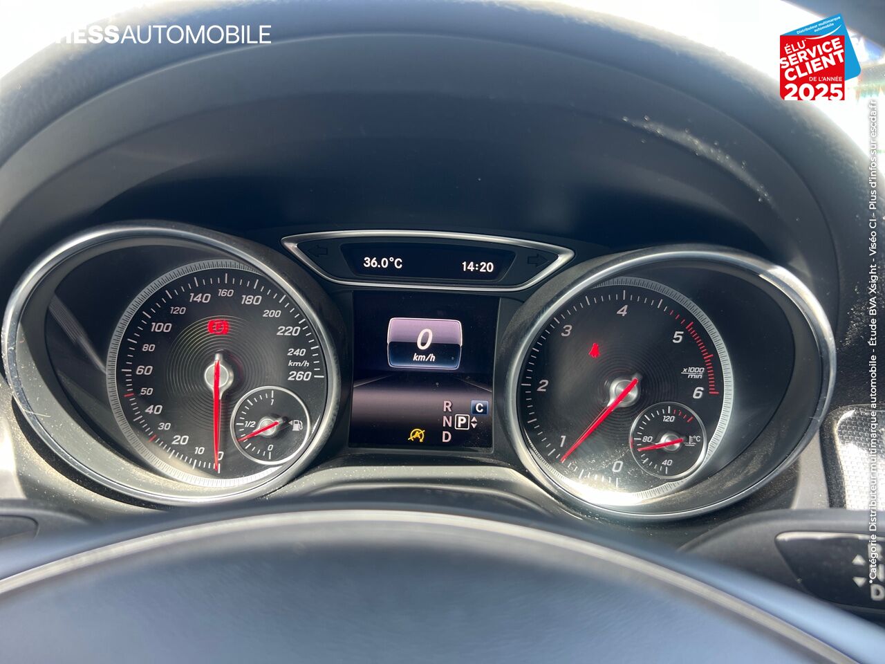 Véhicule d'occasion MERCEDES-BENZ CLA SHOOTING BRAKE 180 D BUSINESS 7G-DCT chez BMW Dole