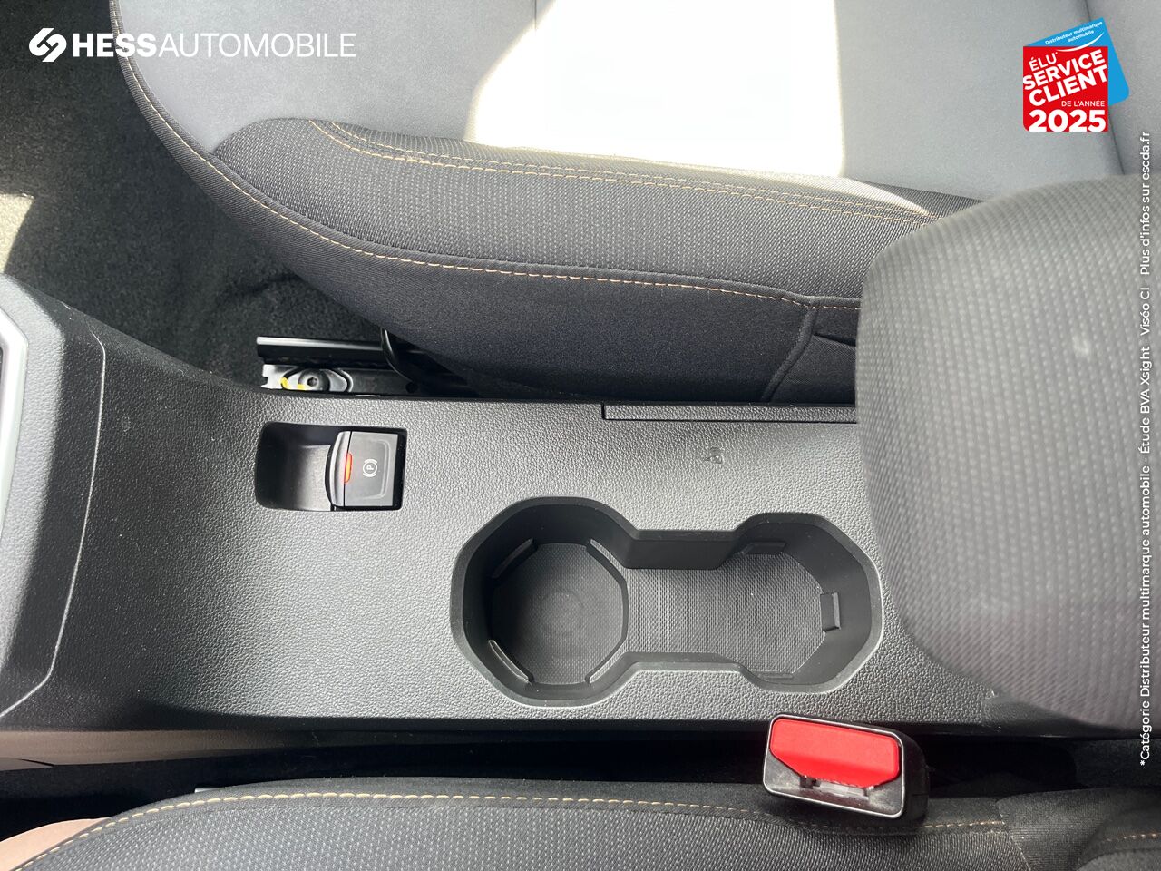 Véhicule d'occasion DACIA SANDERO 1.0 ECO-G 100CH STEPWAY EXTREME + GPS CAMERA chez Toyota Saint Dizier