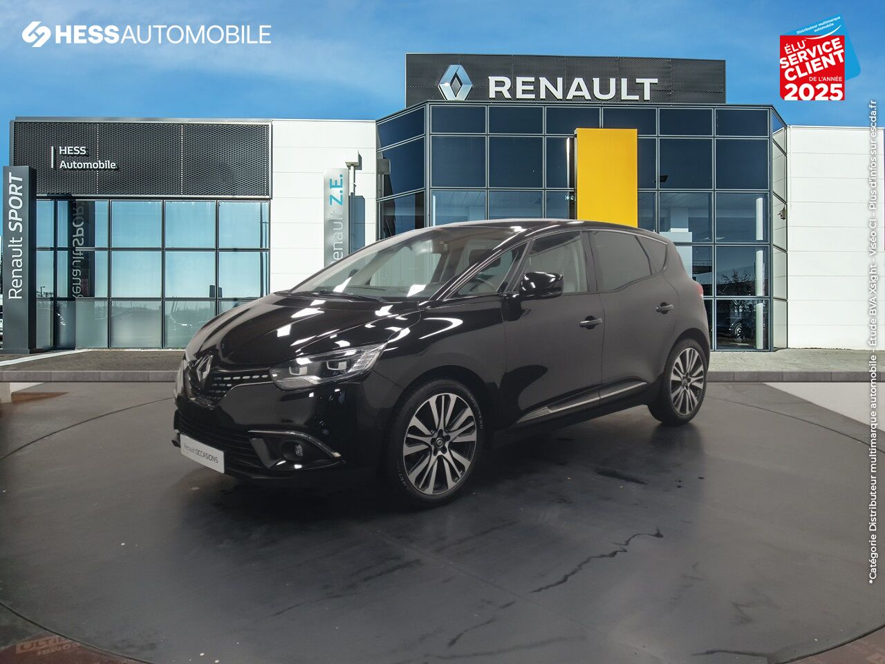 Véhicule d'occasion RENAULT SCENIC 1.6 DCI 130CH ENERGY INITIALE PARIS CUIR SIEGE CHAUF GPS CAMERA PARK ASSIST chez Renault Strasbourg