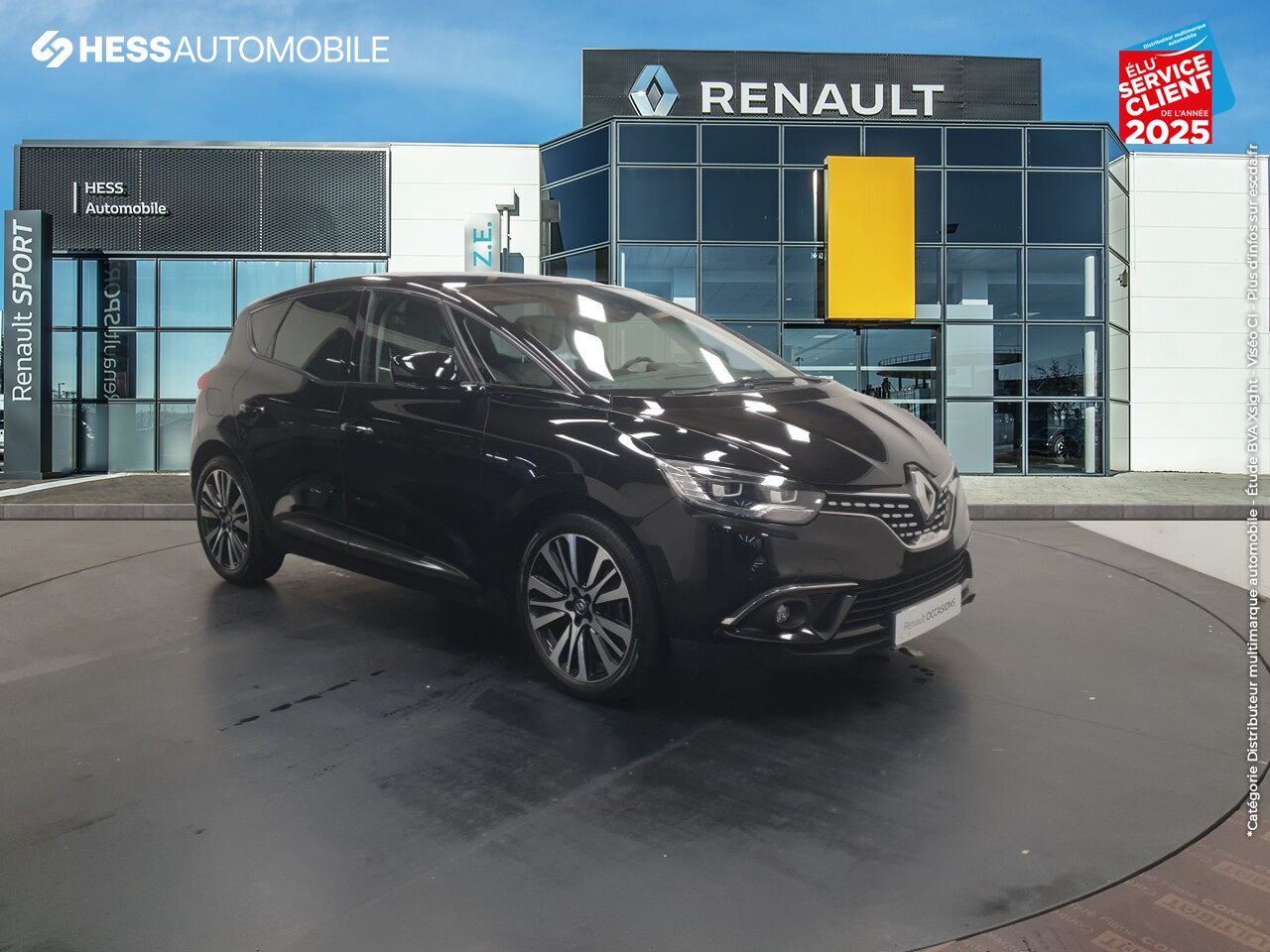 Véhicule d'occasion RENAULT SCENIC 1.6 DCI 130CH ENERGY INITIALE PARIS CUIR SIEGE CHAUF GPS CAMERA PARK ASSIST chez Renault Strasbourg