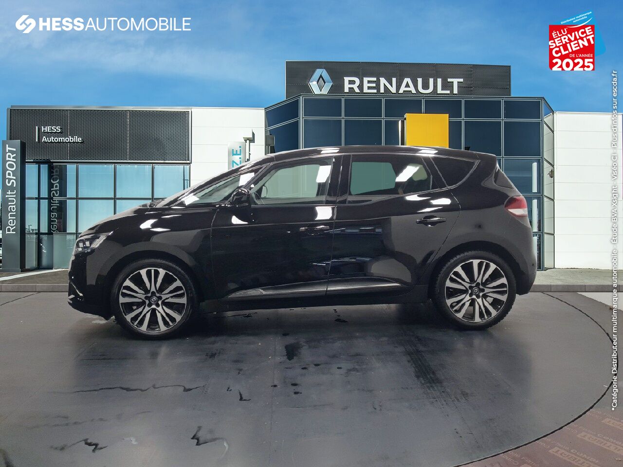 Véhicule d'occasion RENAULT SCENIC 1.6 DCI 130CH ENERGY INITIALE PARIS CUIR SIEGE CHAUF GPS CAMERA PARK ASSIST chez Renault Strasbourg