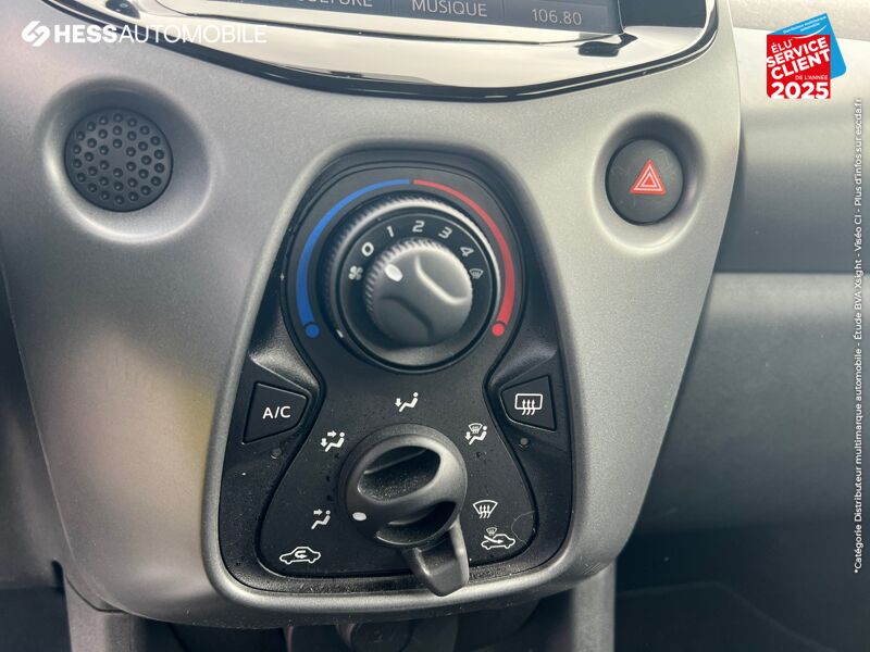 Véhicule d'occasion TOYOTA AYGO 1.0 VVT-I 72CH X-PLAY 5P MY20 chez Toyota Belfort