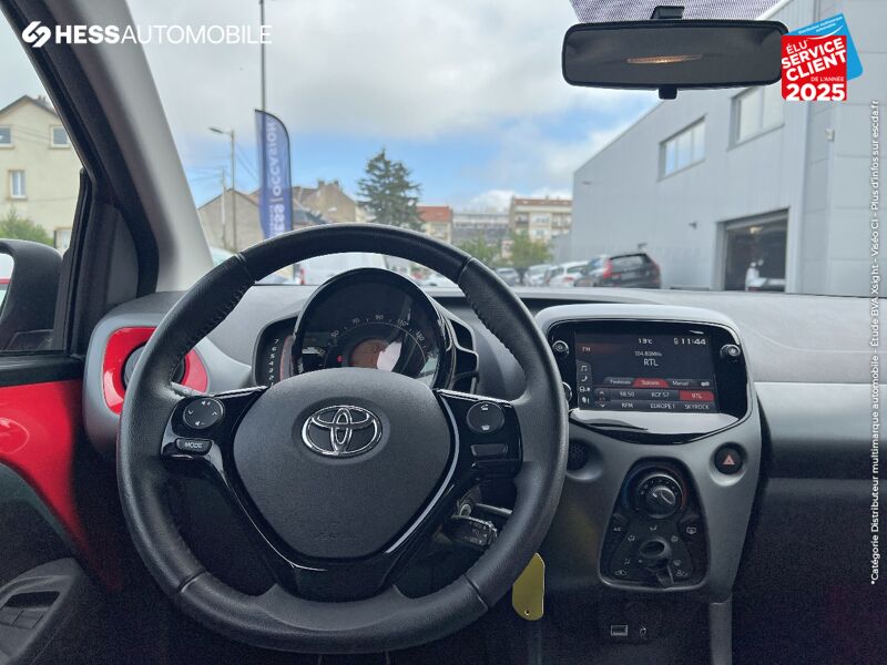 Véhicule d'occasion TOYOTA AYGO 1.0 VVT-I 72CH X-PLAY 5P MY20 chez Toyota Belfort
