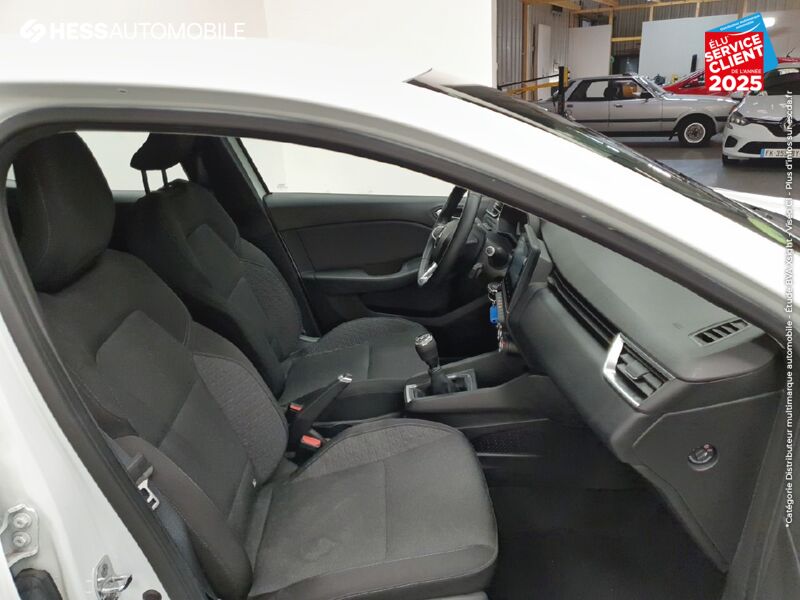 Véhicule d'occasion RENAULT CLIO 1.5 BLUE DCI 85CH BUSINESS GPS chez Renault Strasbourg