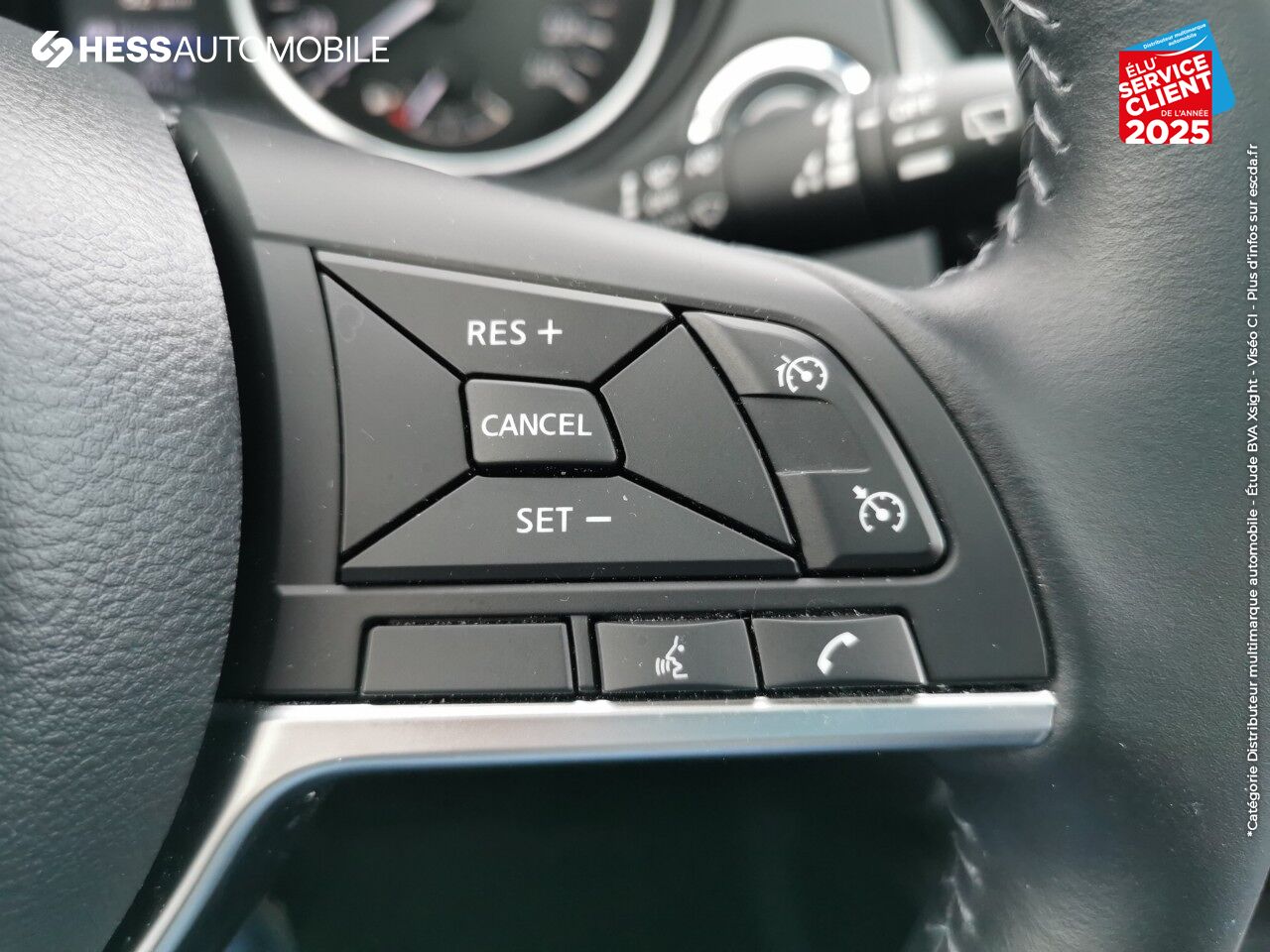 Véhicule d'occasion NISSAN QASHQAI 1.5 DCI 115CH N-CONNECTA TPANO GPS CAM360 chez Nissan Thionville