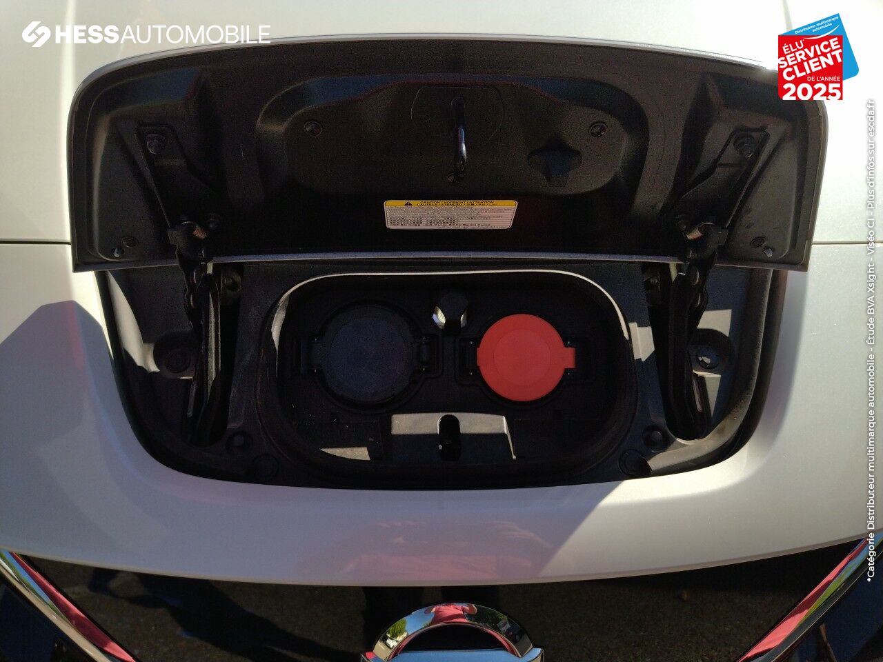 Véhicule d'occasion NISSAN LEAF 150CH 40KWH ACENTA 19 SIEGE CHAUFF GPS CAMERA chez Nissan Metz