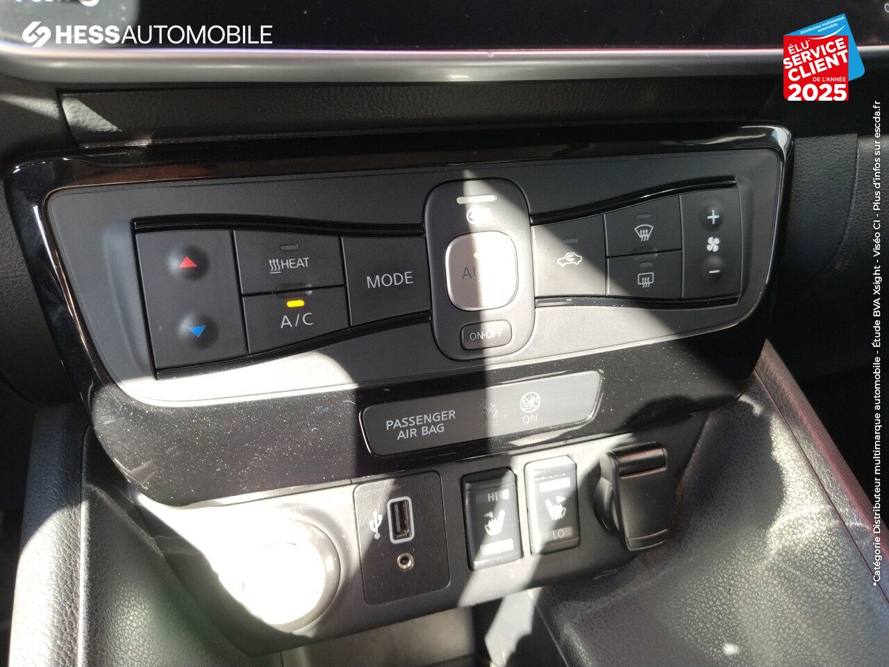 Véhicule d'occasion NISSAN LEAF 150CH 40KWH ACENTA 19 SIEGE CHAUFF GPS CAMERA chez Nissan Metz