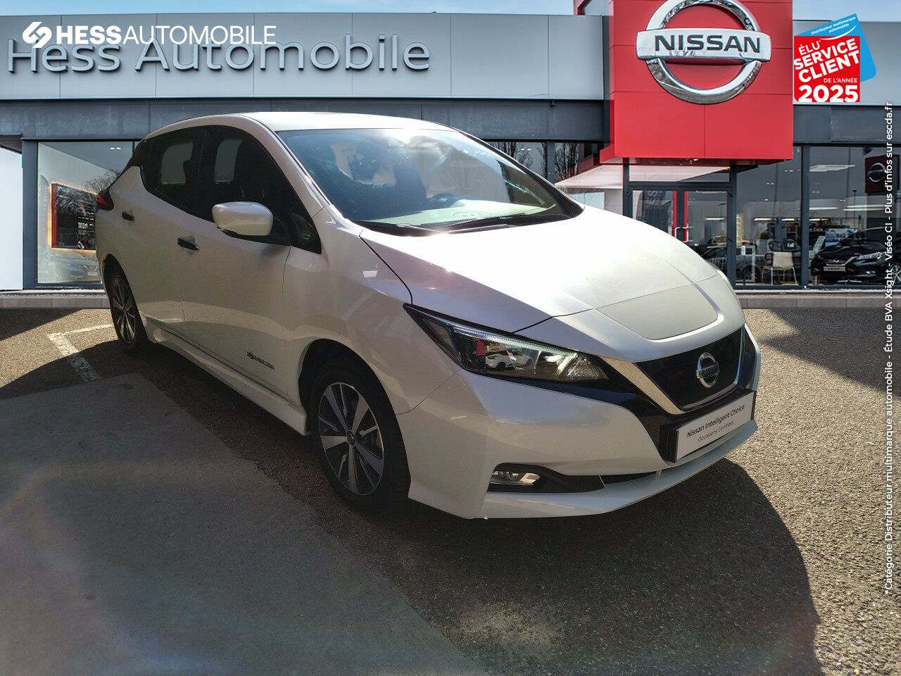 Véhicule d'occasion NISSAN LEAF 150CH 40KWH ACENTA 19 SIEGE CHAUFF GPS CAMERA chez Nissan Metz