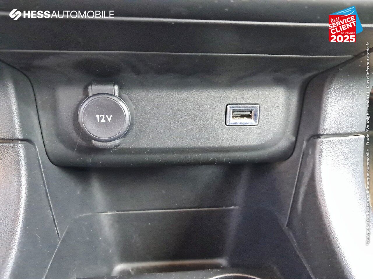 Véhicule d'occasion CITROEN C3 1.2 PURETECH 83CH S/S SHINE CAMERA GPS chez Toyota Thionville