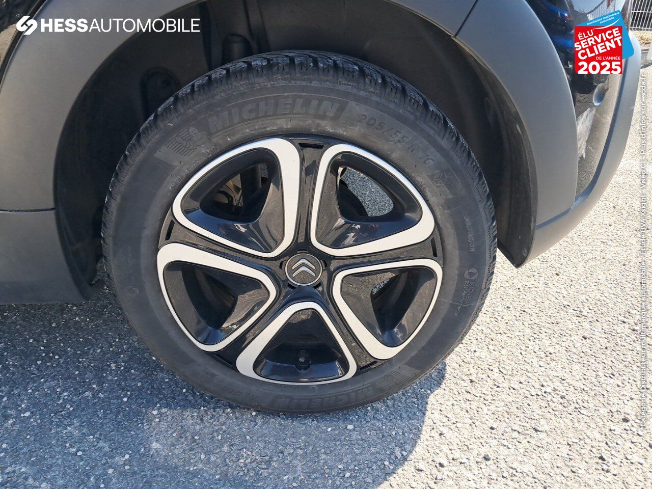 Véhicule d'occasion CITROEN C3 1.2 PURETECH 83CH S/S SHINE CAMERA GPS chez Toyota Thionville