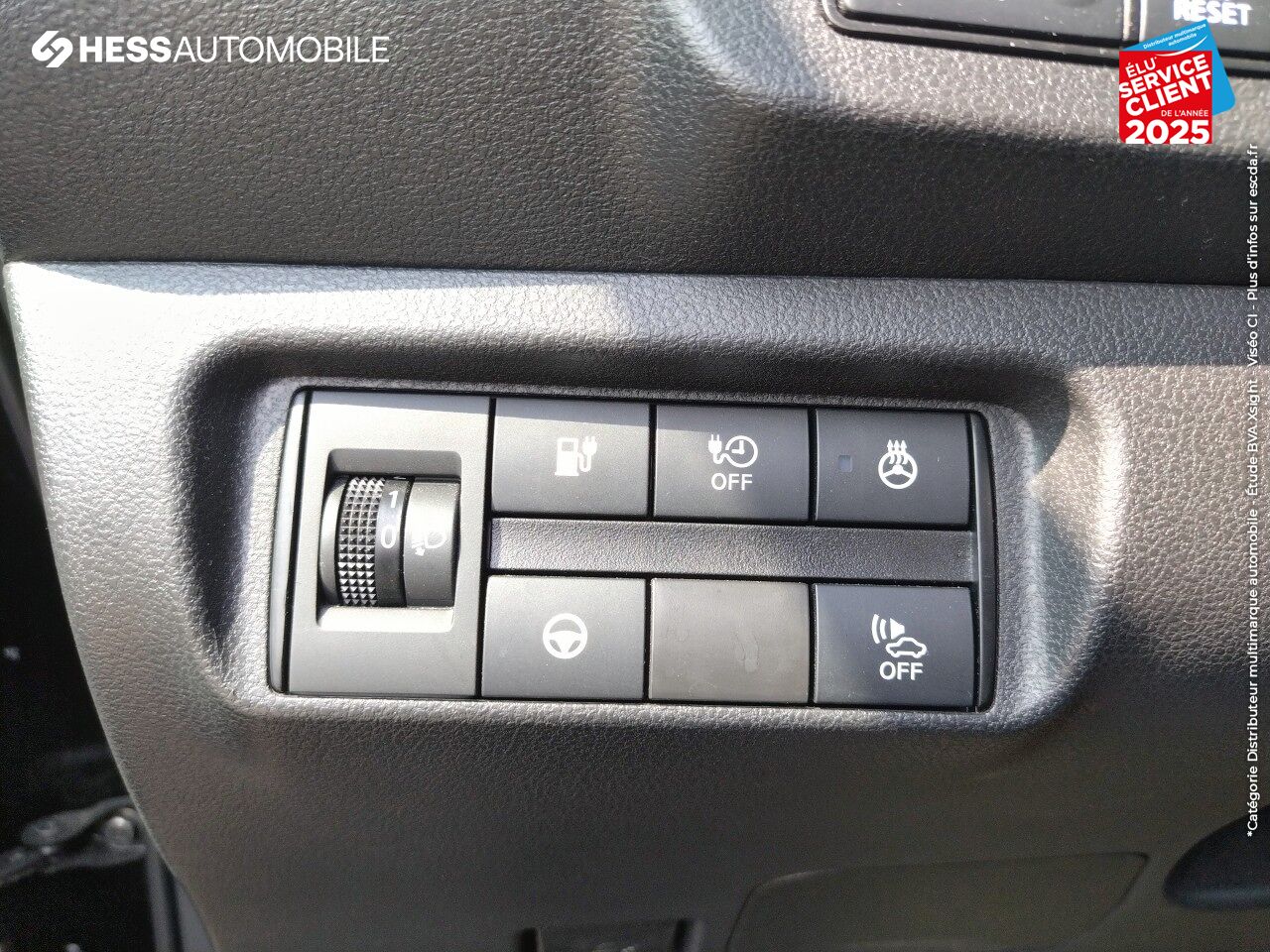 Véhicule d'occasion NISSAN LEAF 150CH 40KWH TEKNA 21.5 chez Nissan Dijon