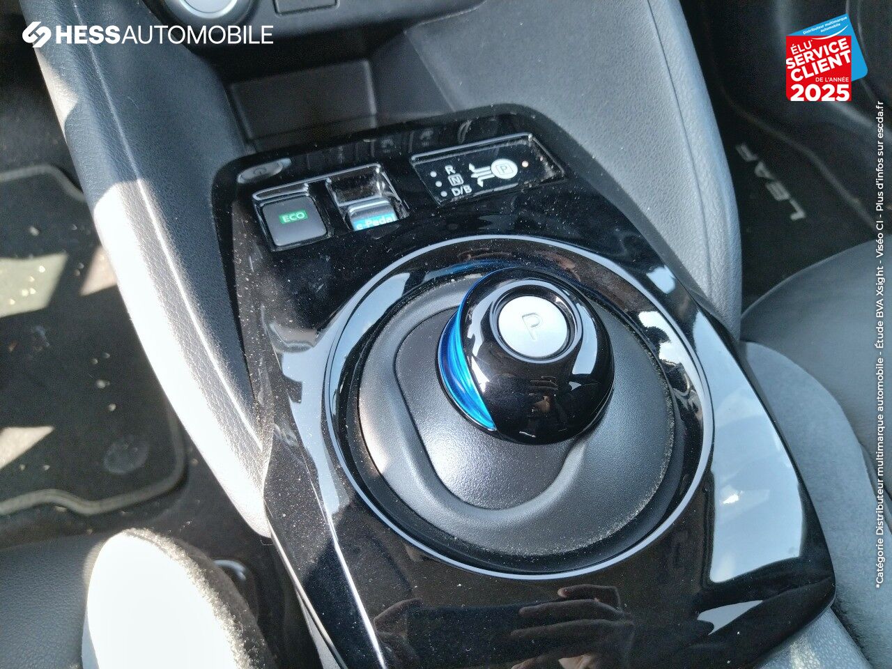 Véhicule d'occasion NISSAN LEAF 150CH 40KWH TEKNA 21.5 chez Nissan Dijon