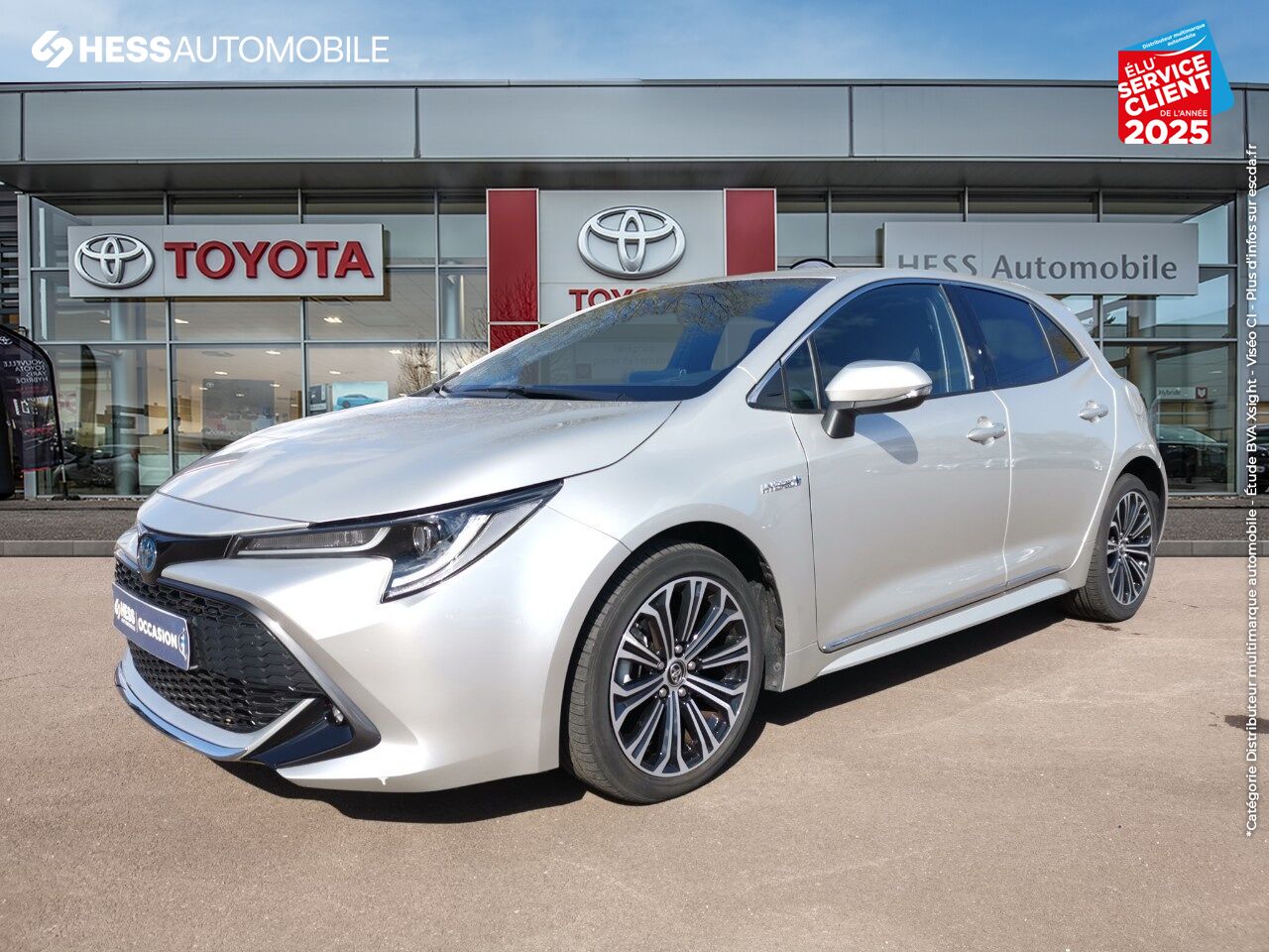Véhicule d'occasion TOYOTA COROLLA 122H DESIGN GPS CAMERA chez Toyota Besançon